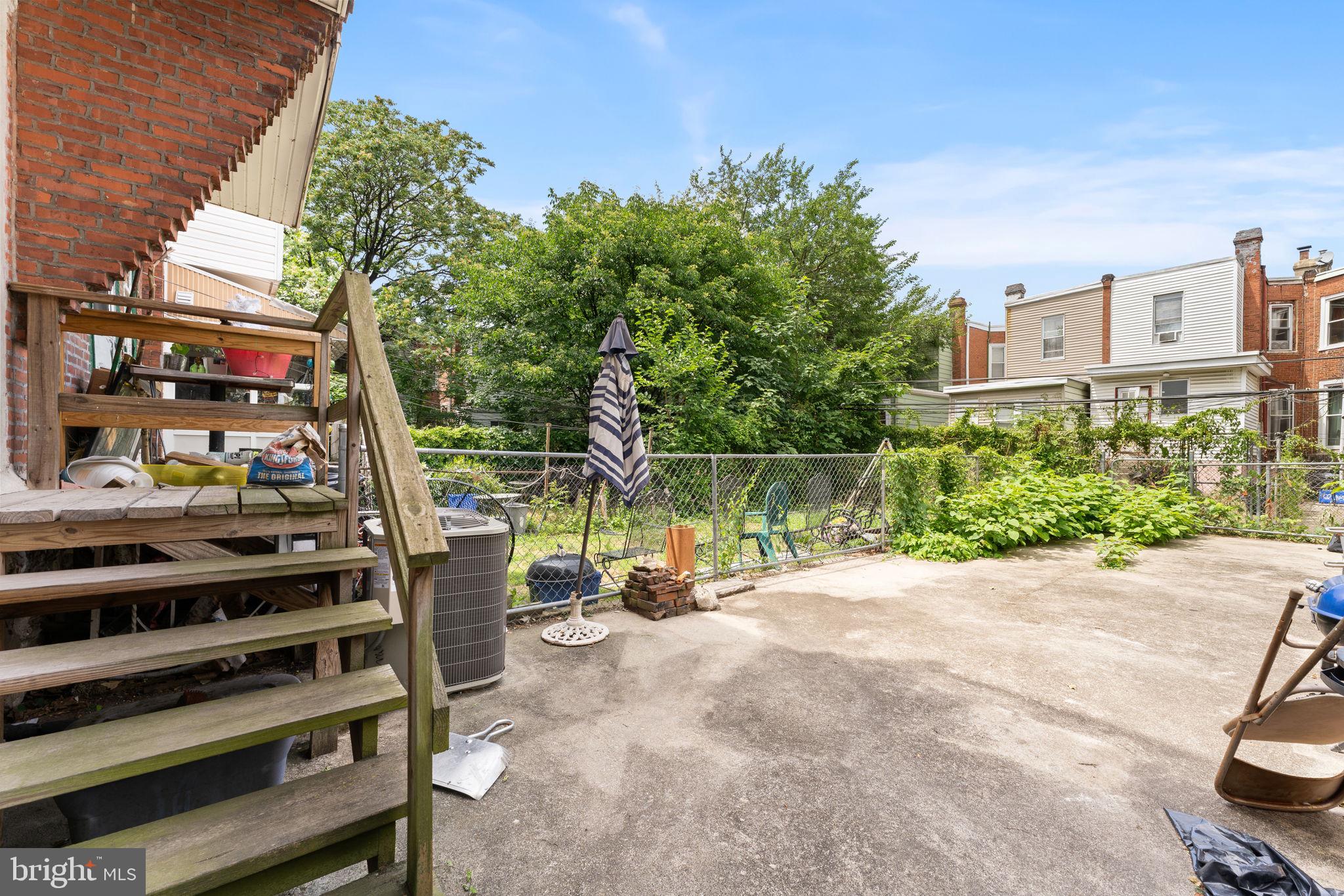 SPRUCE HILL - Residential Income