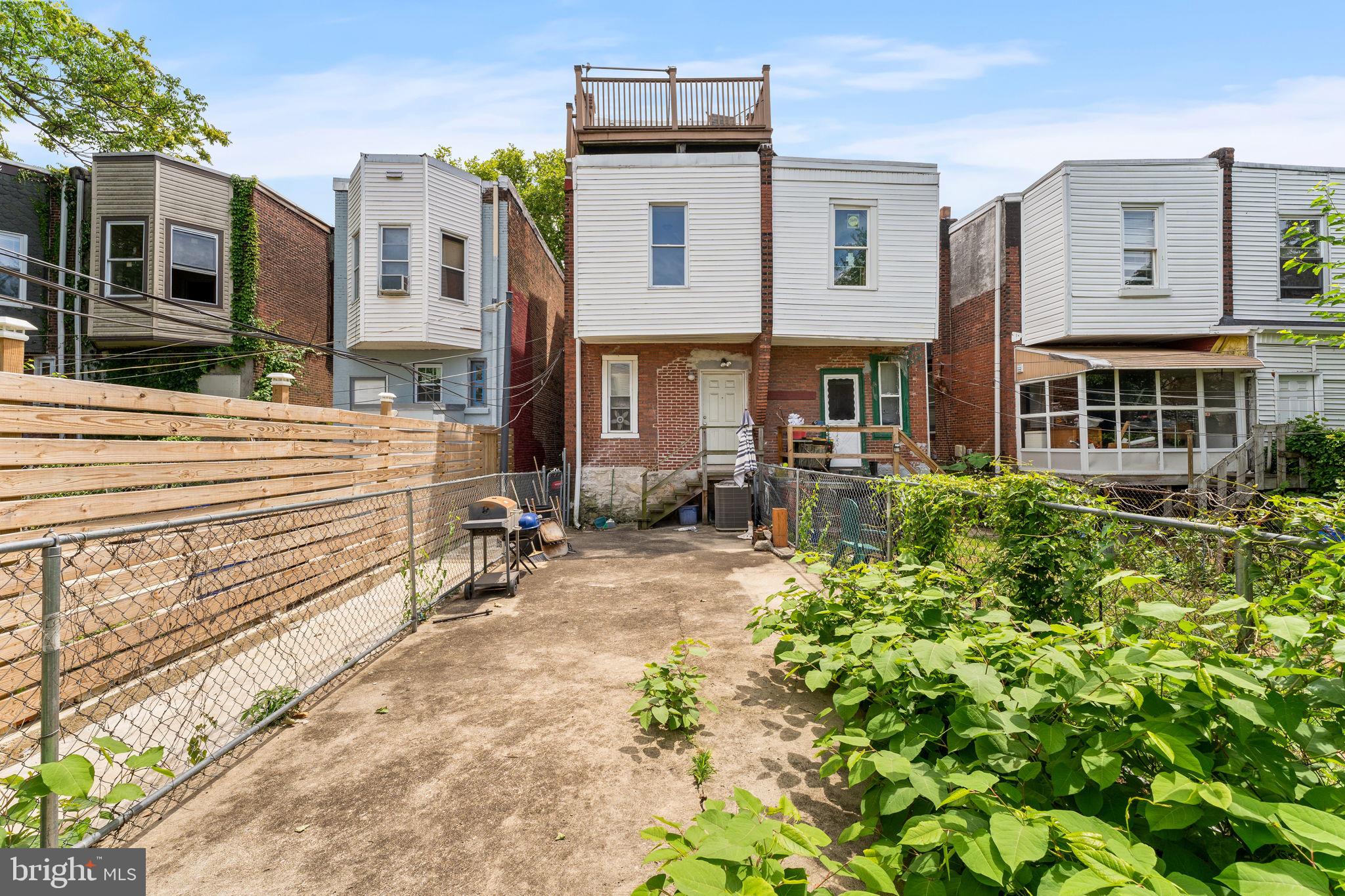 SPRUCE HILL - Residential Income