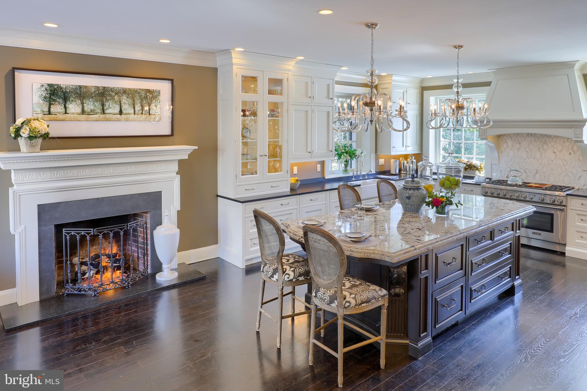 SCHOOL LANE HILLS - Residential