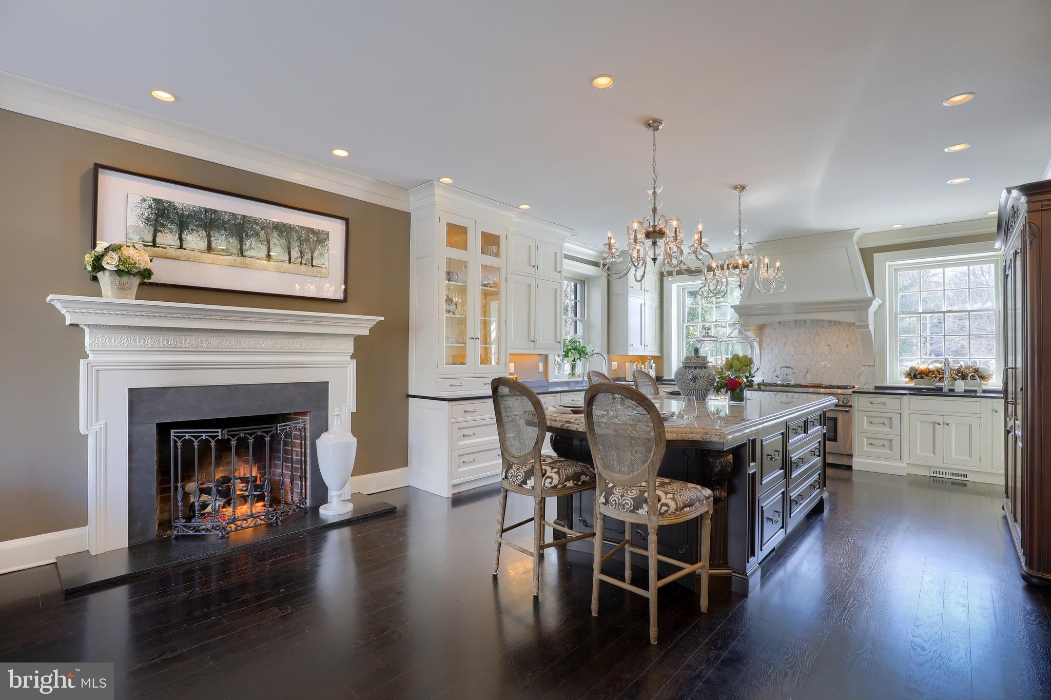 SCHOOL LANE HILLS - Residential