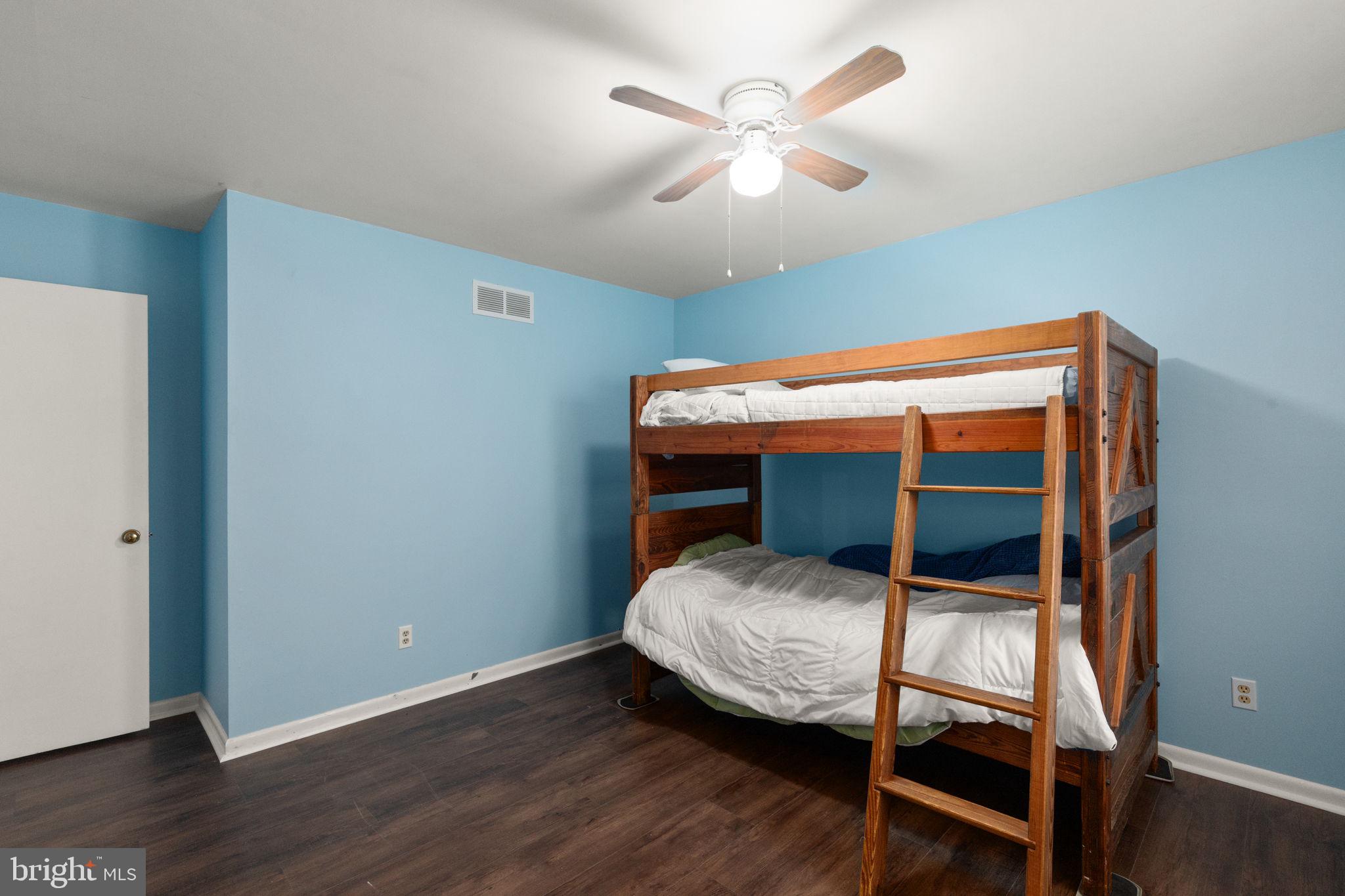 MONTFORD GLEN - Residential