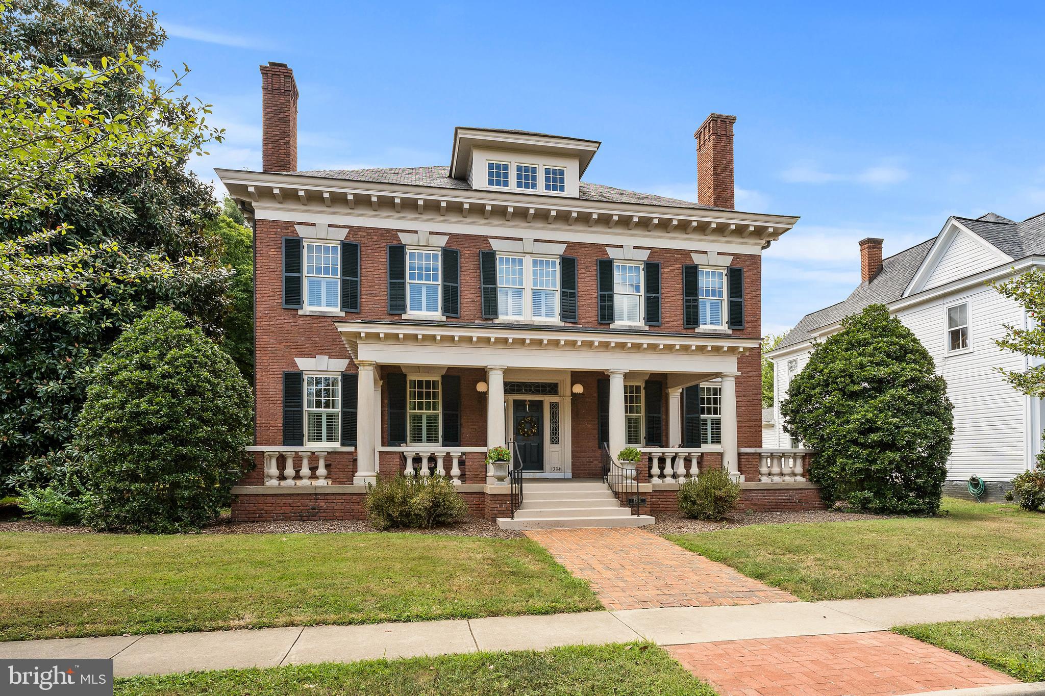 HISTORIC DISTRICT - Residential