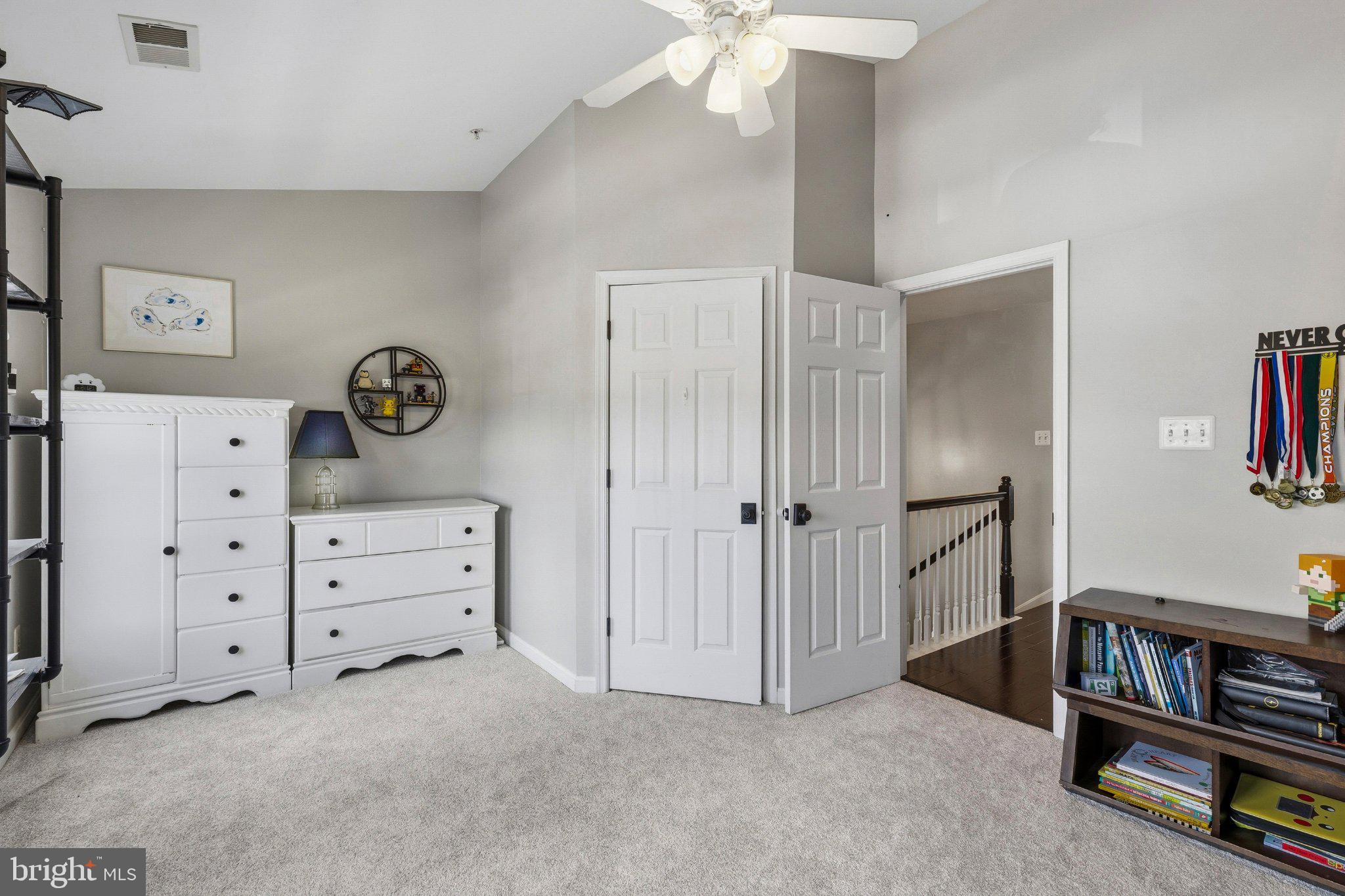 PINEY ORCHARD - Residential