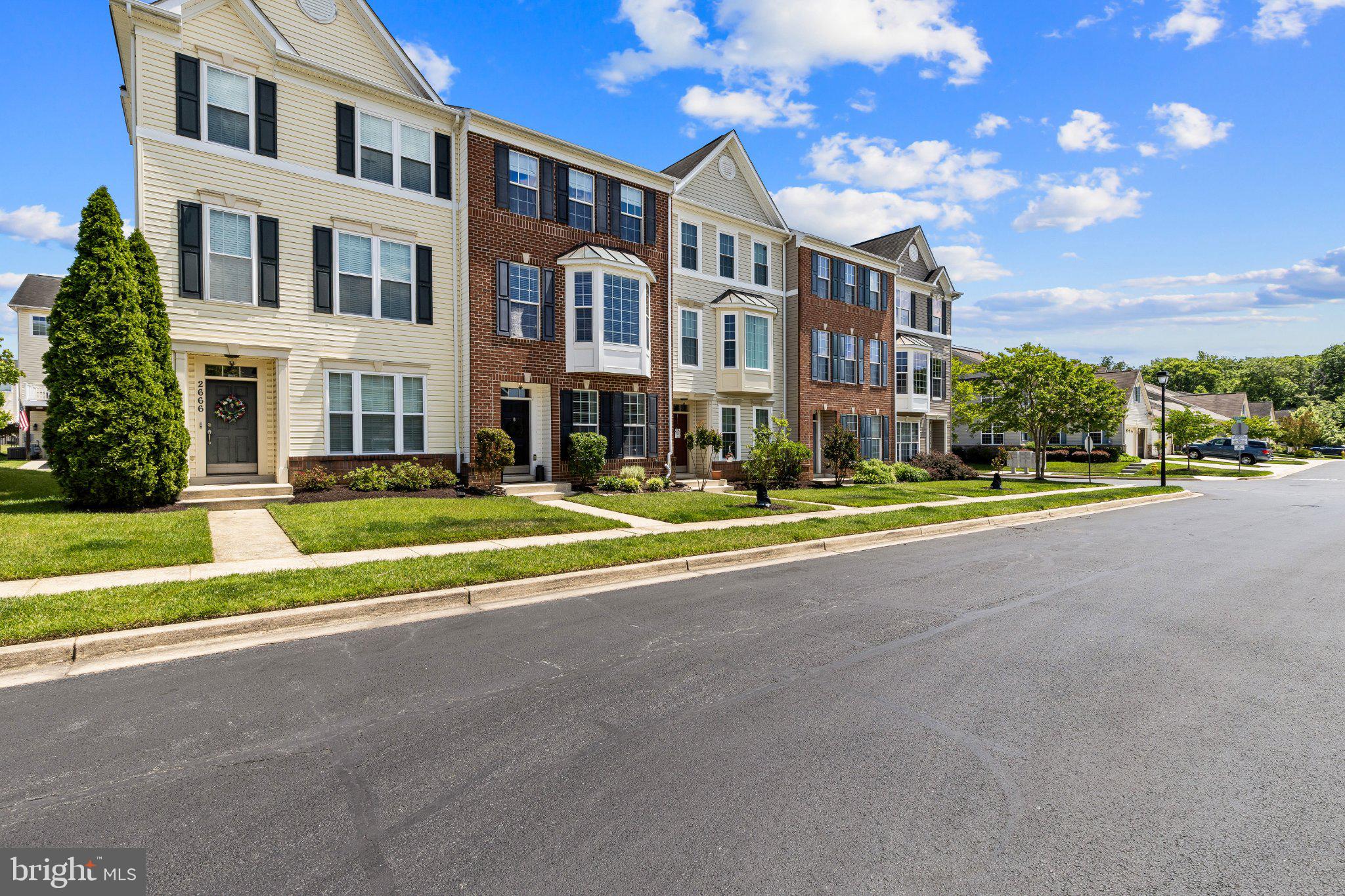 PINEY ORCHARD - Residential