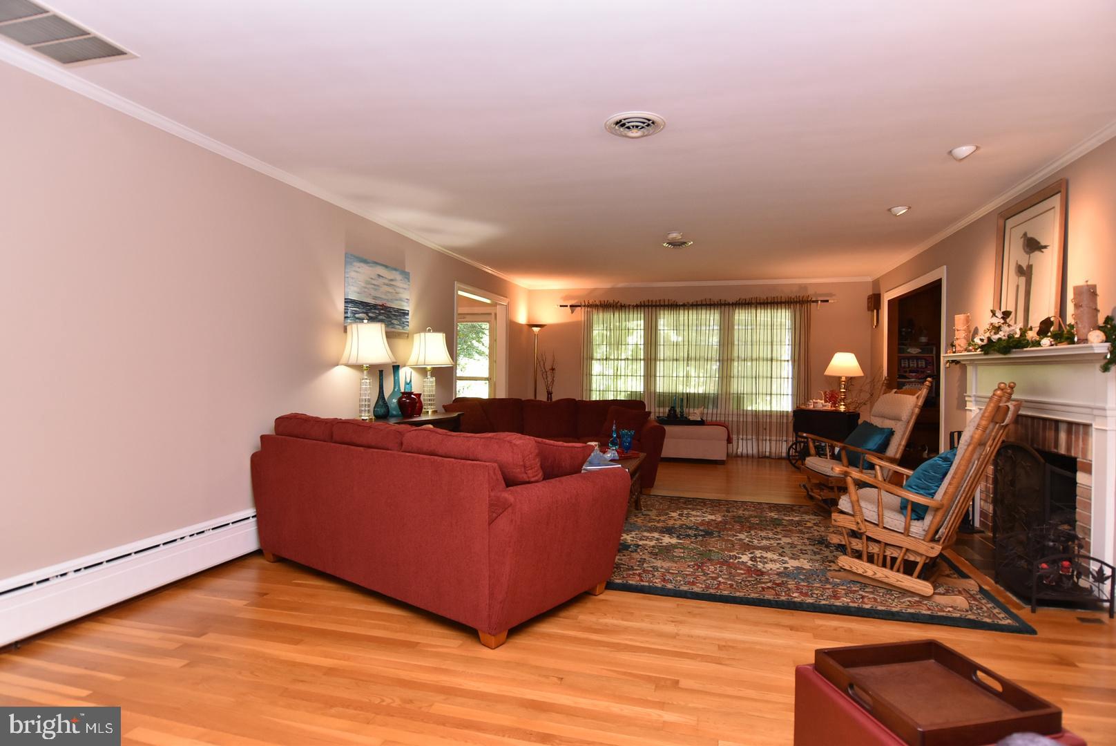 NORTH SHORE COURT - Residential