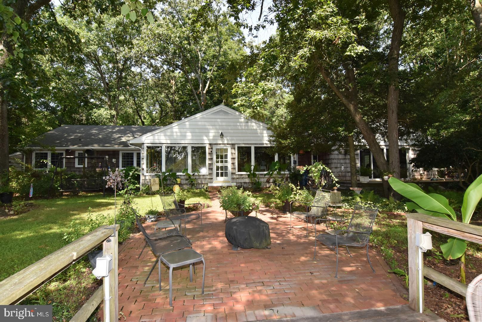 NORTH SHORE COURT - Residential