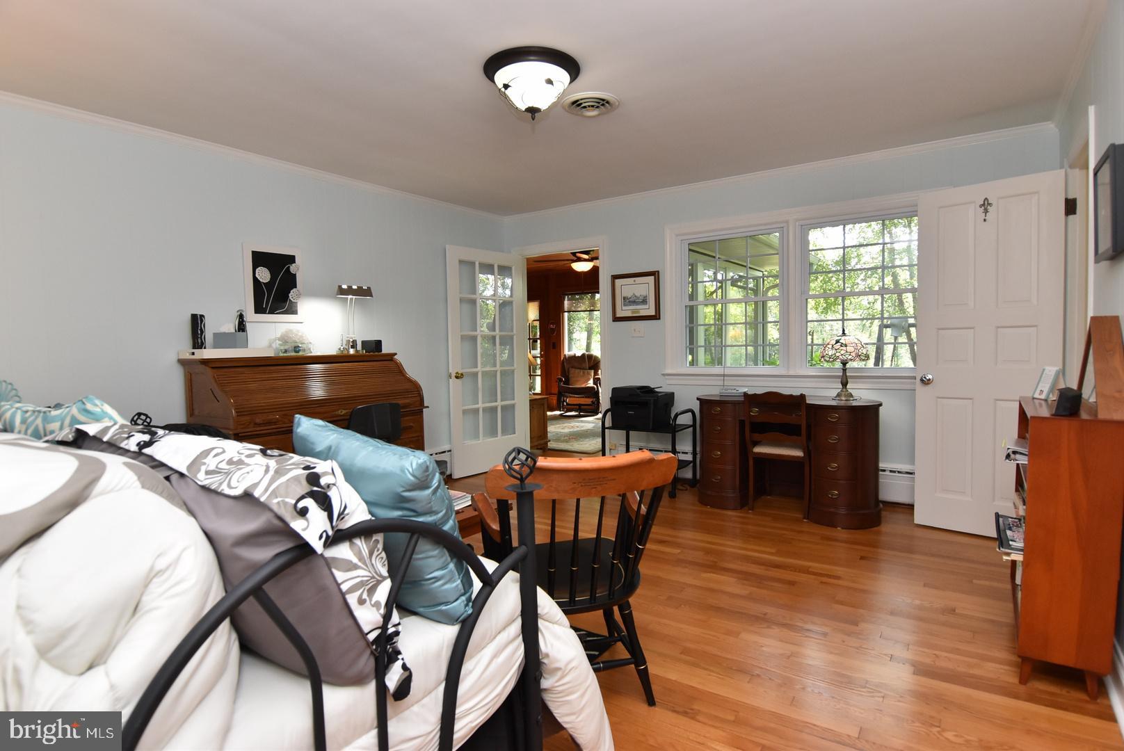 NORTH SHORE COURT - Residential