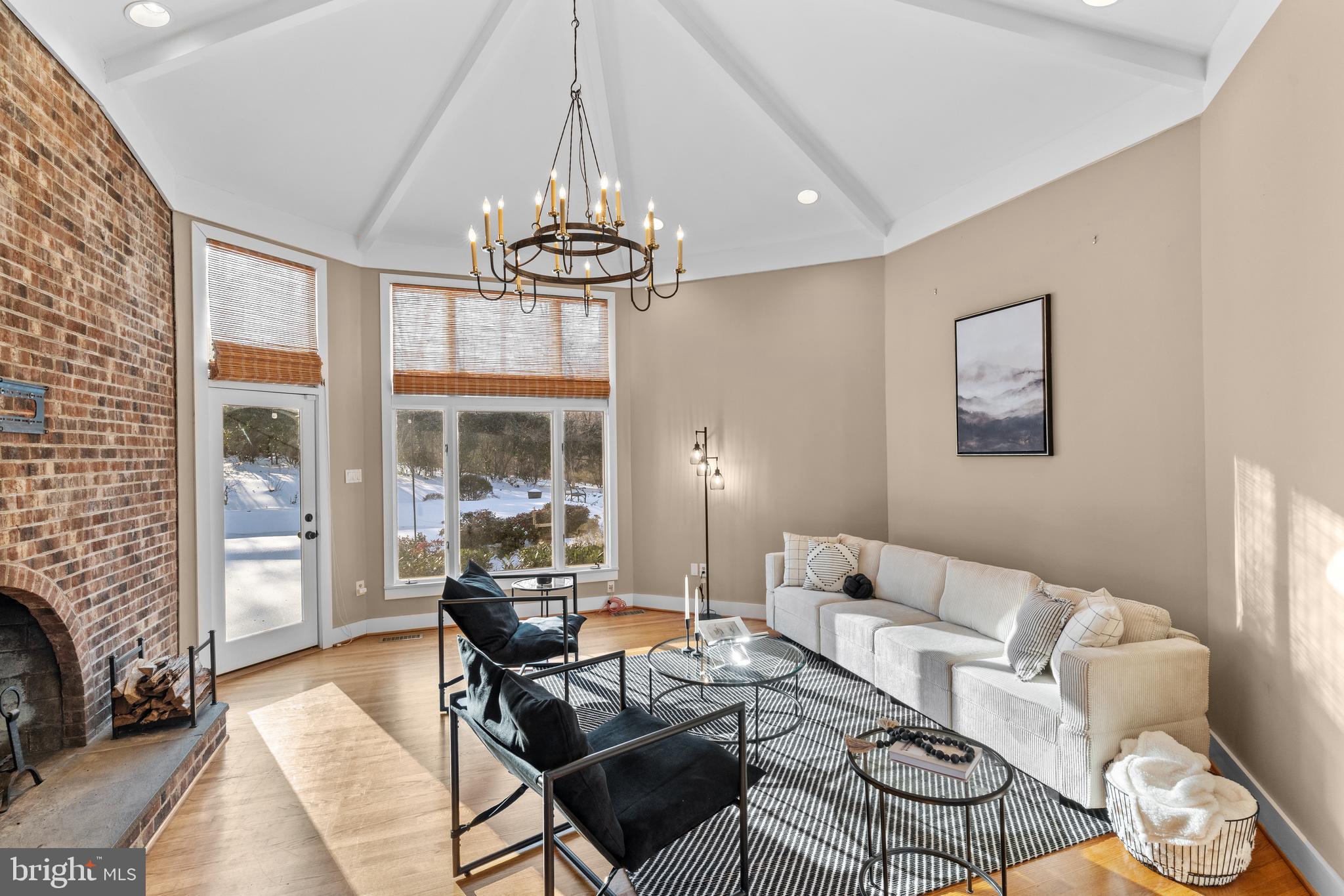 HICKORY CREEK - Residential
