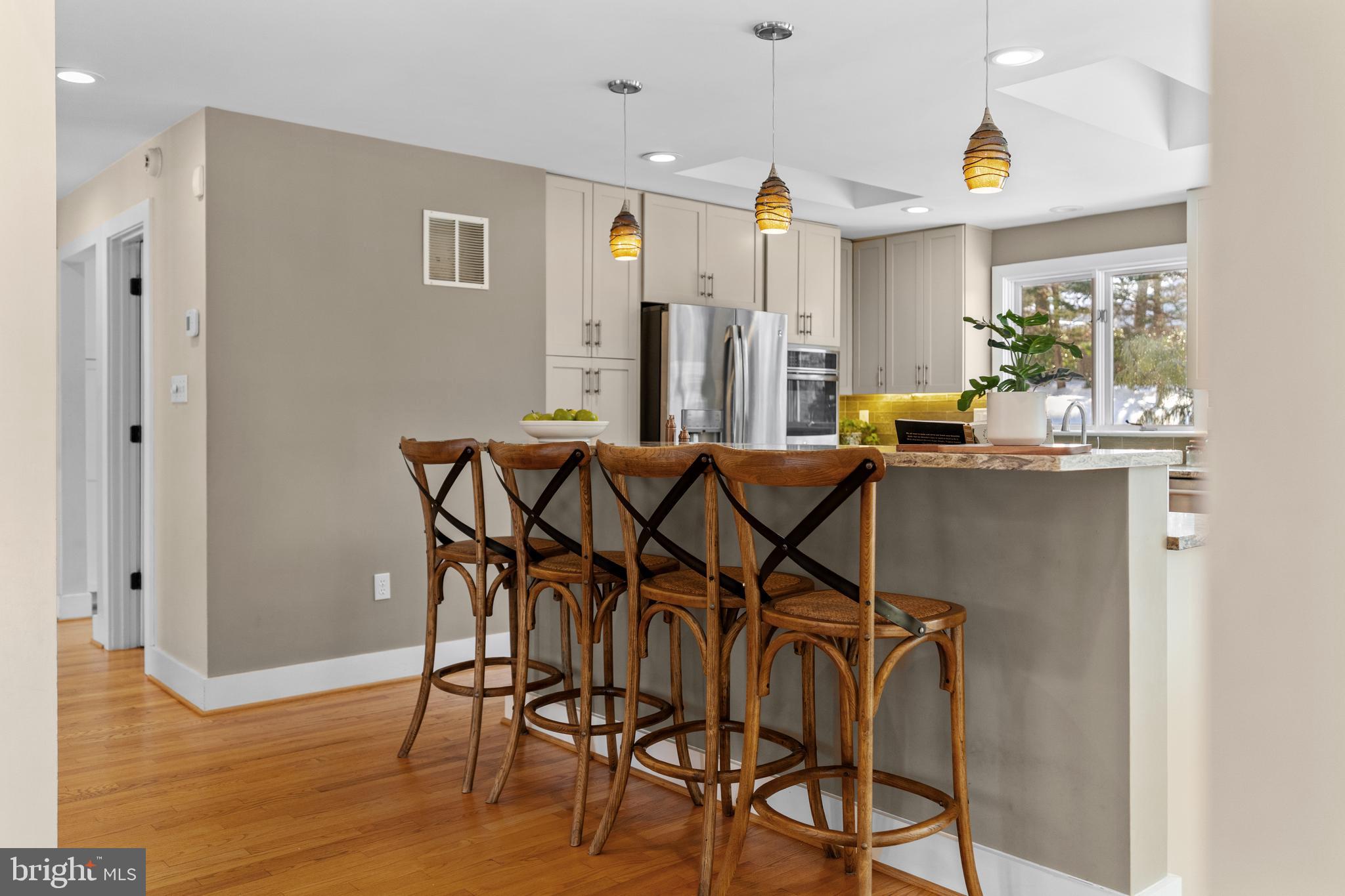 HICKORY CREEK - Residential
