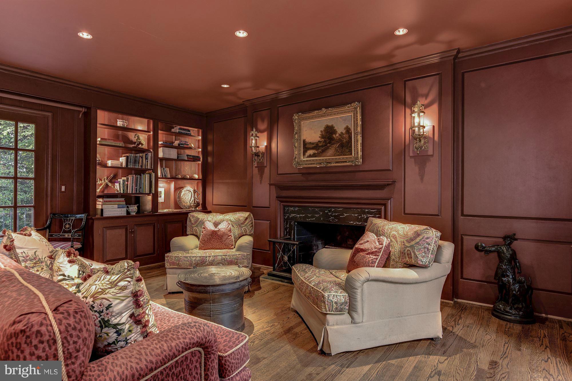 SPRING VALLEY - Residential