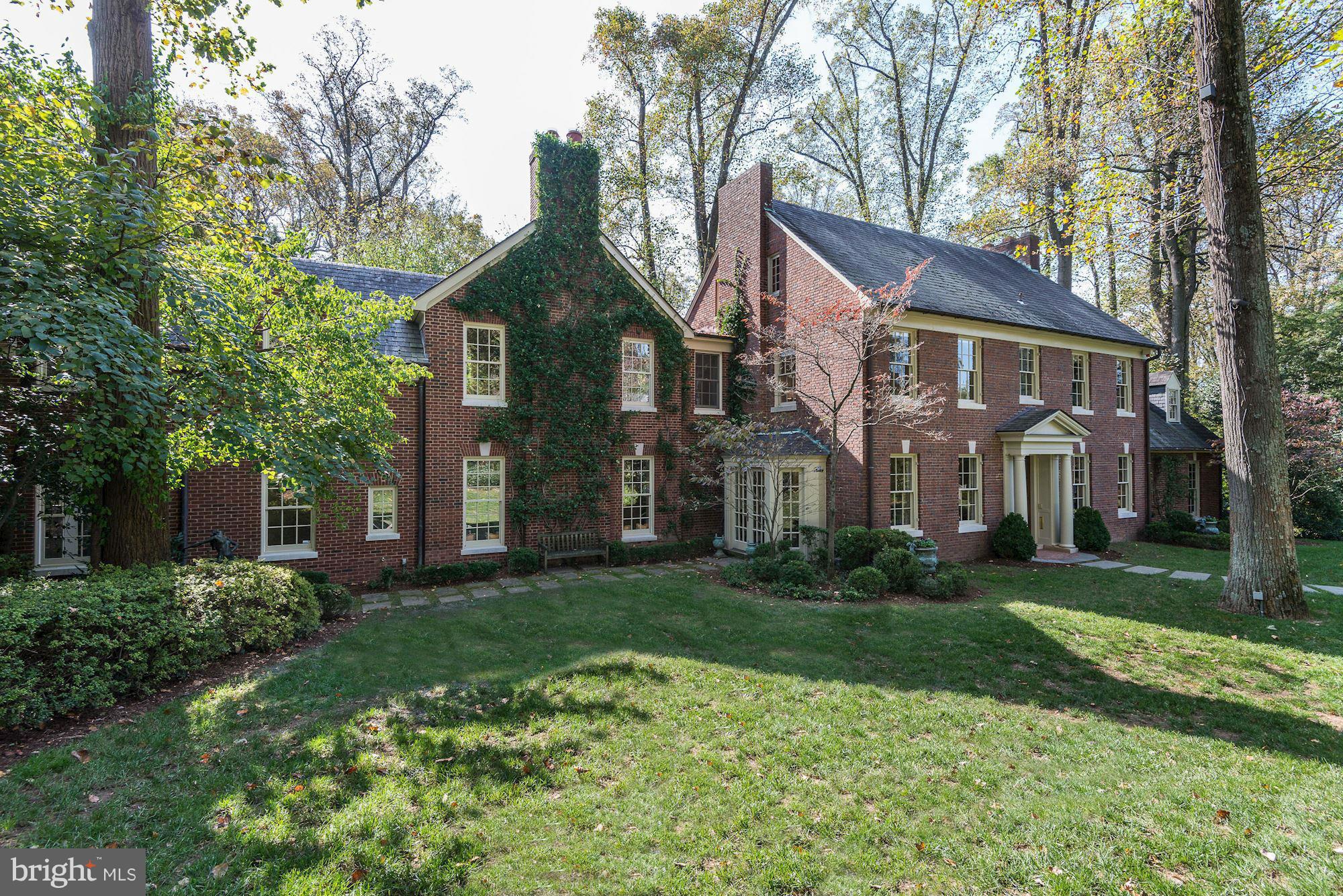 SPRING VALLEY - Residential