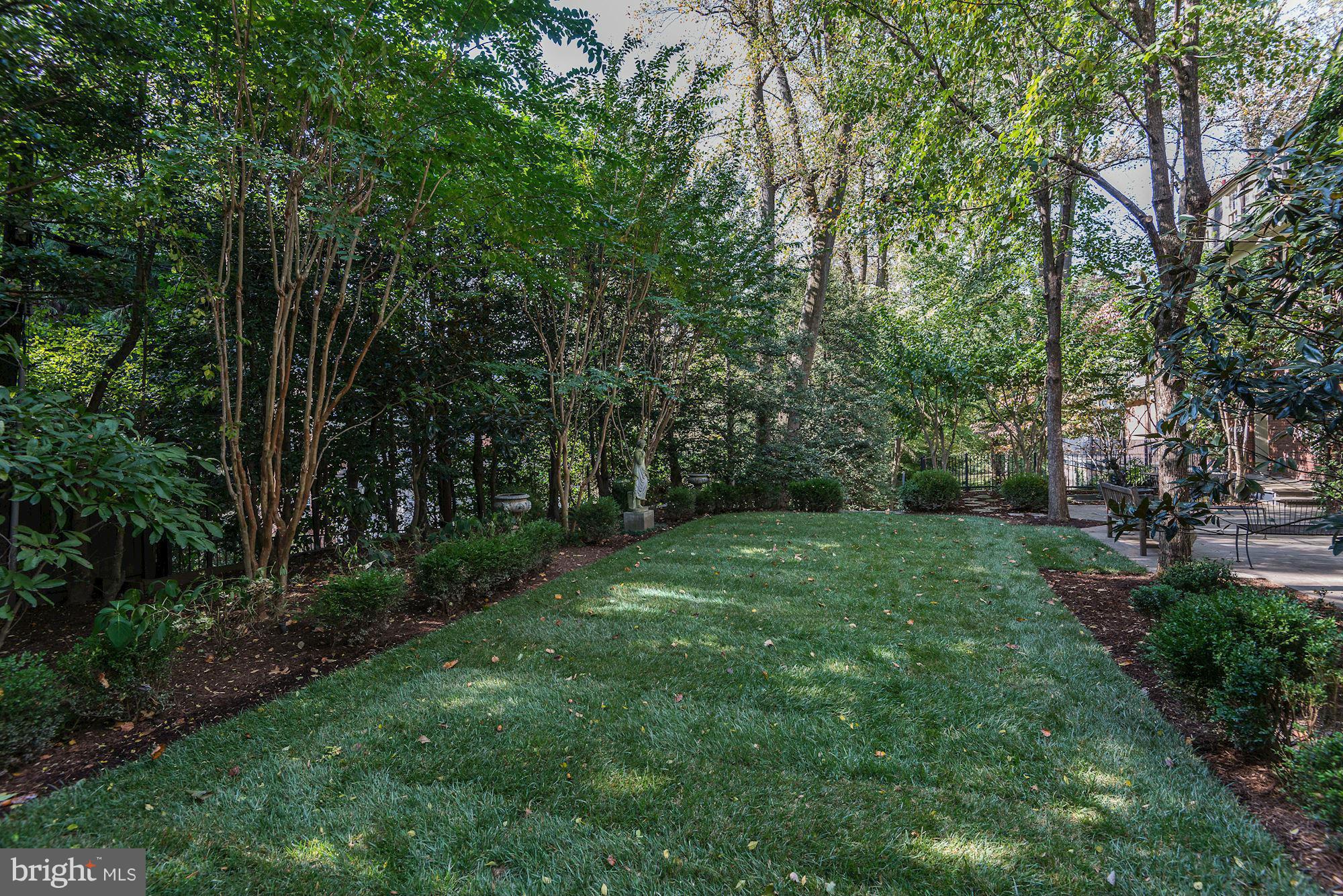SPRING VALLEY - Residential