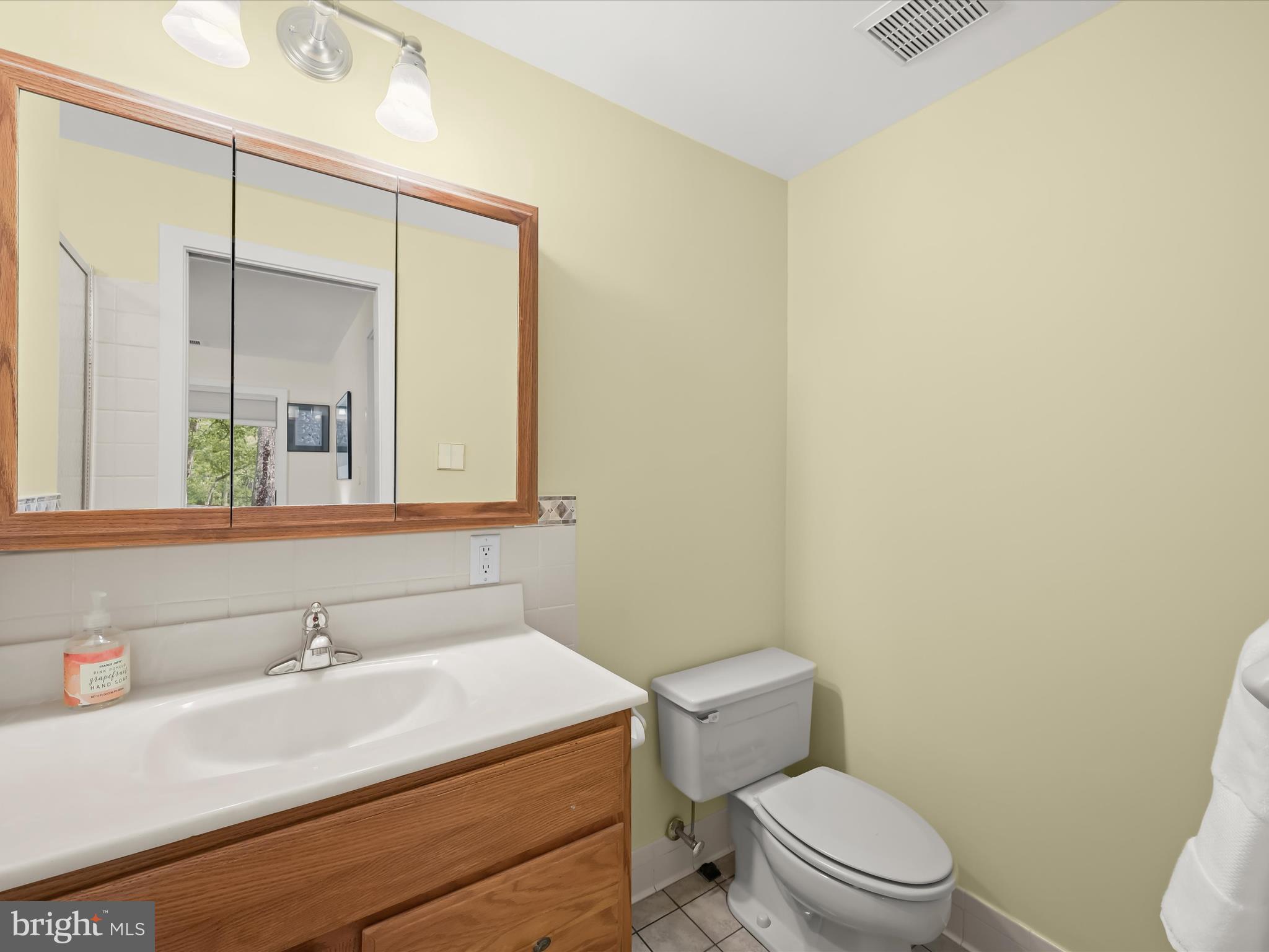 SOUTH RIVER MANOR - Residential
