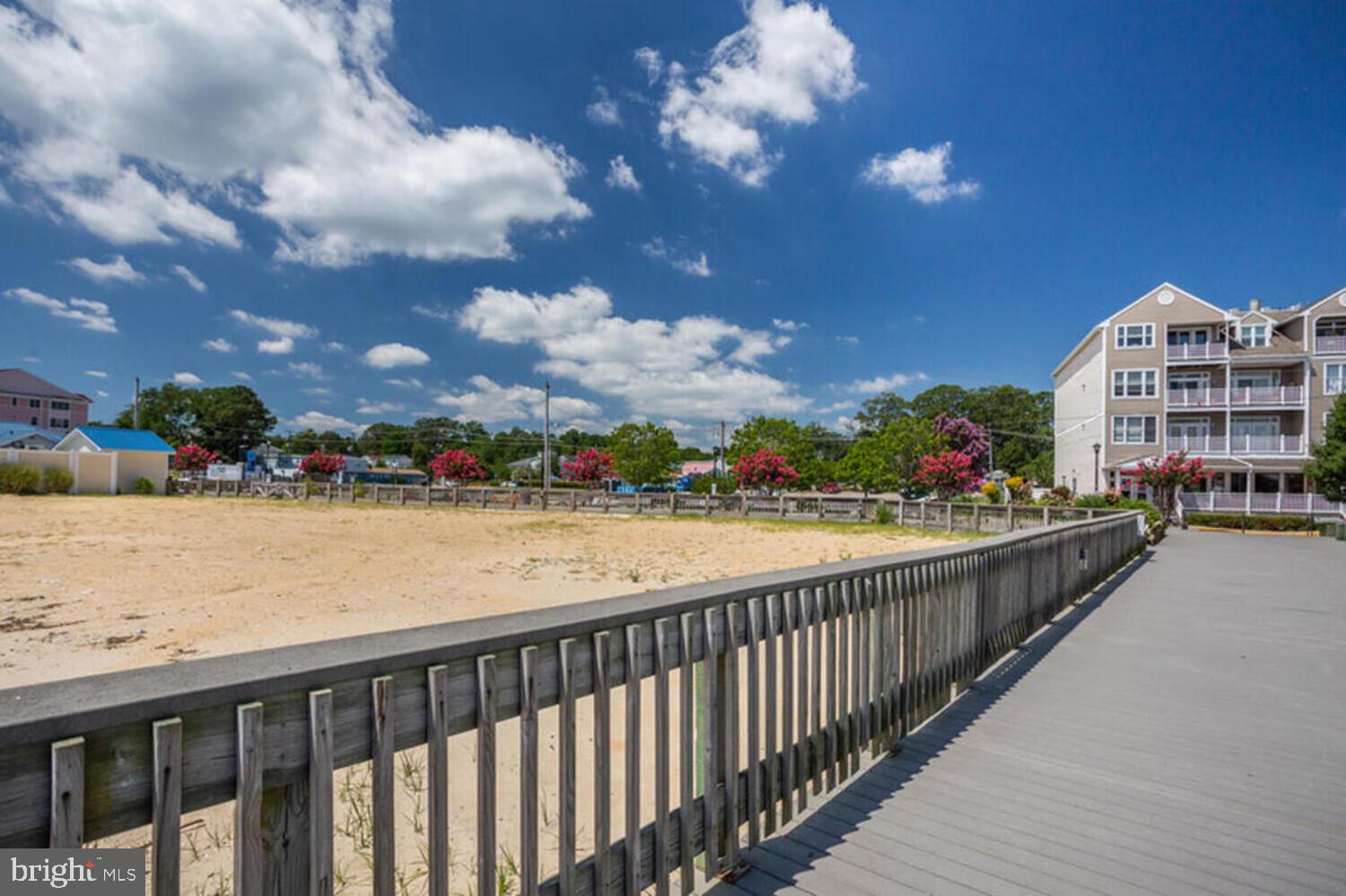 NORTH CHESAPEAKE BEACH - Residential