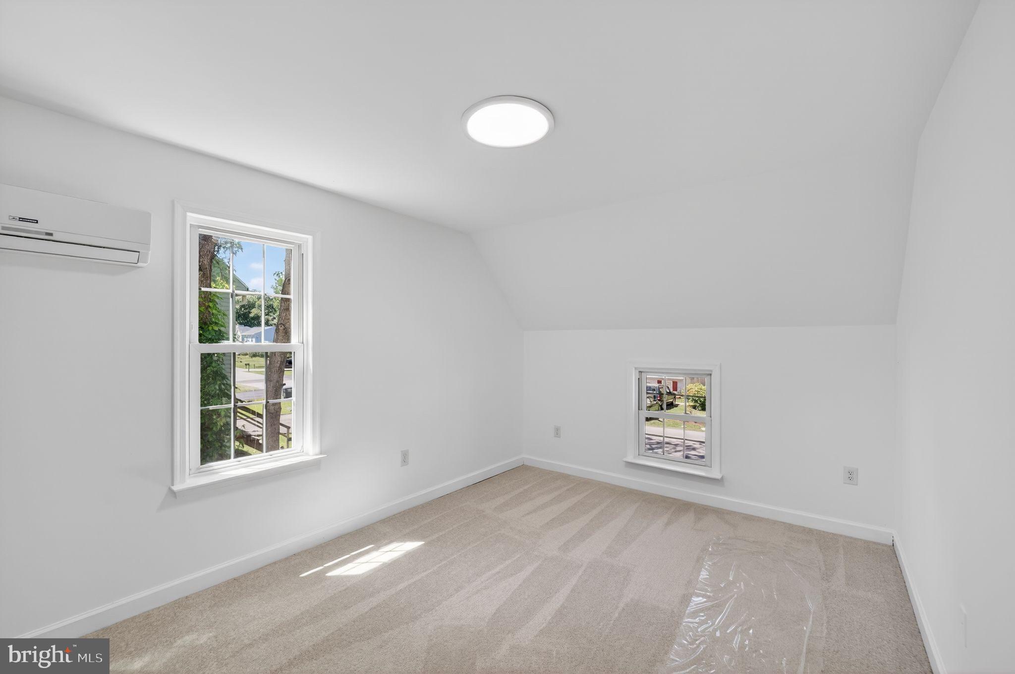 NORTH CHESAPEAKE BEACH - Residential