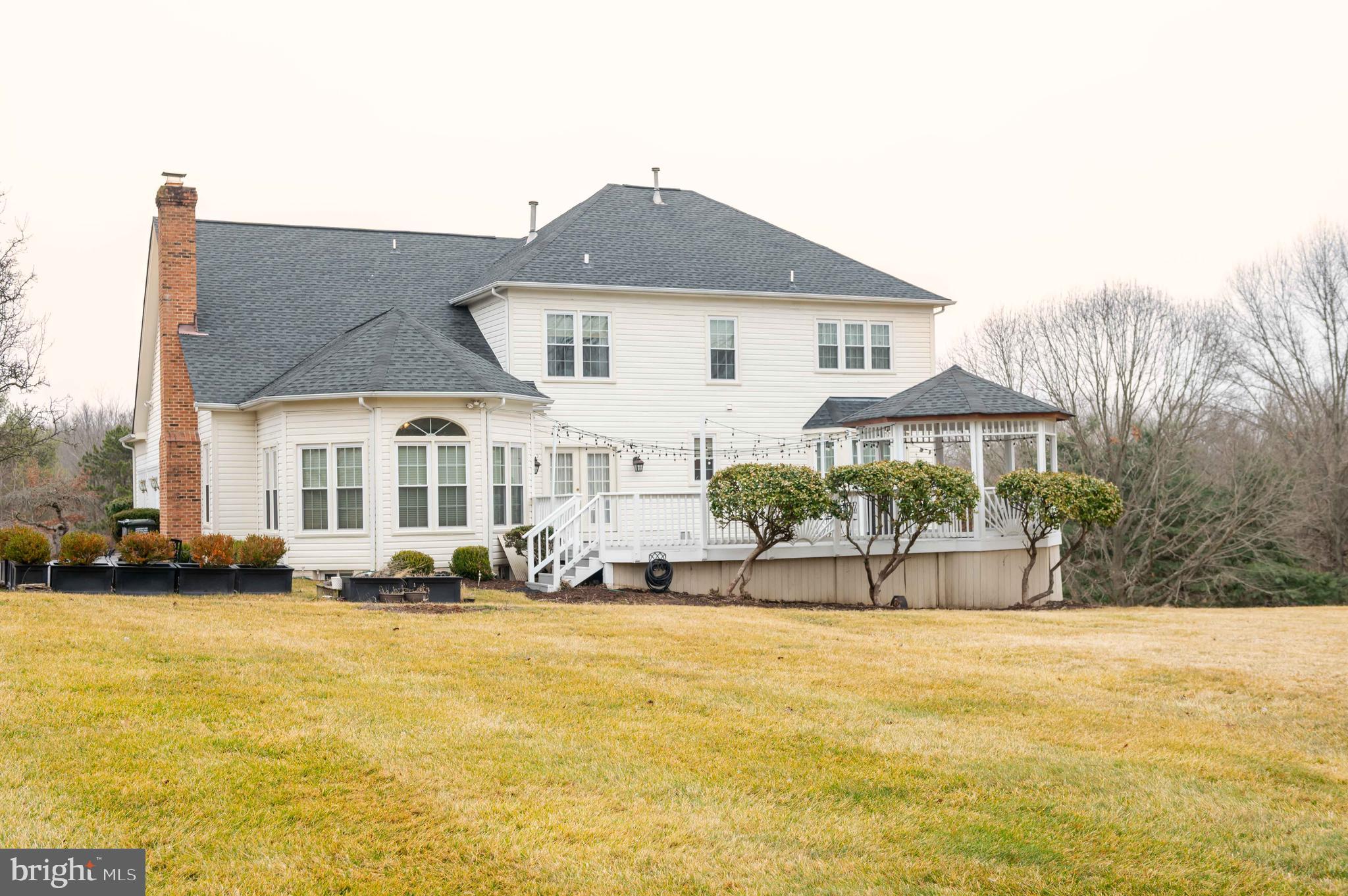 PINEY POND ESTATES - Residential