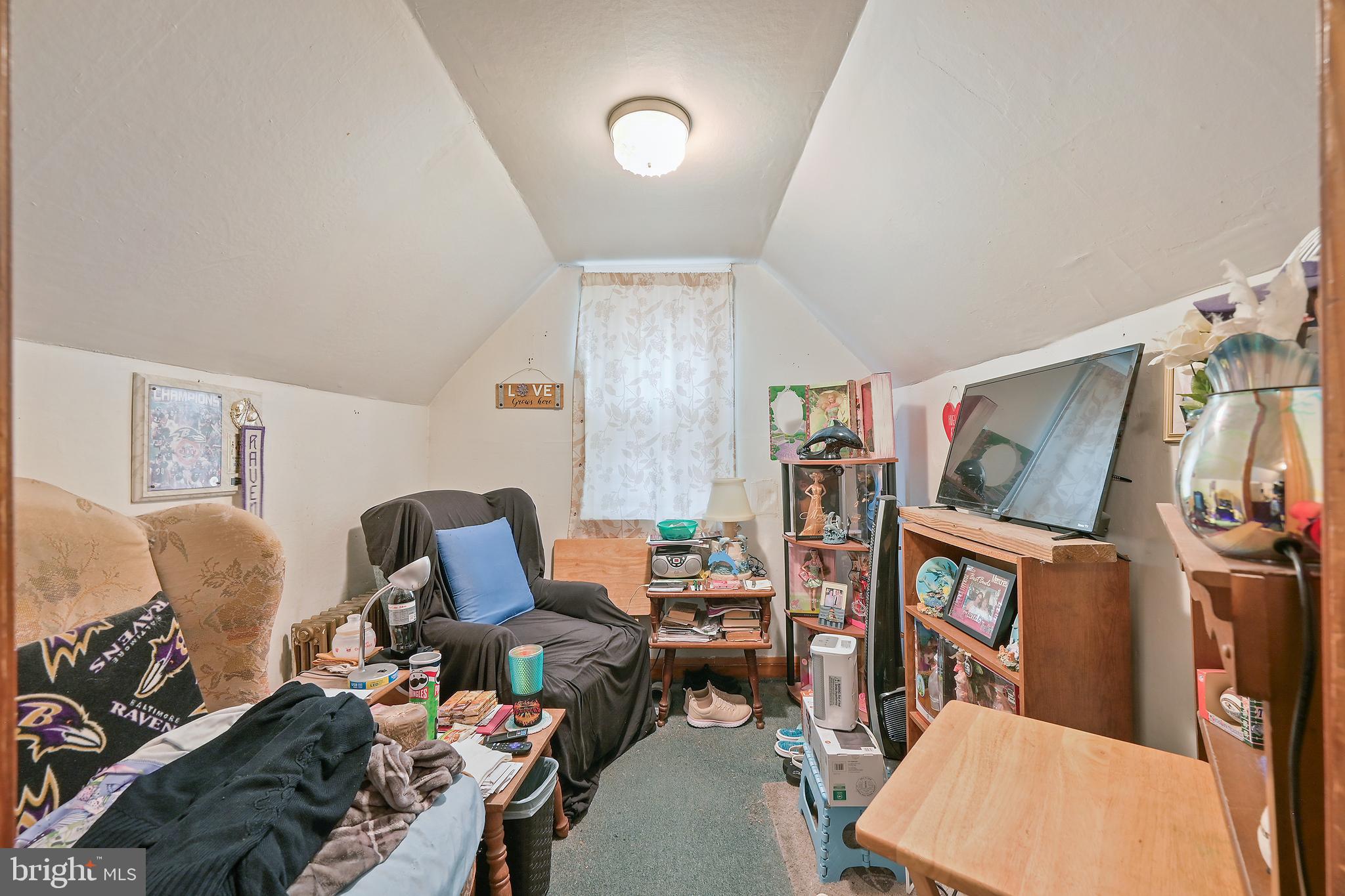 FAIRLAWN - Residential