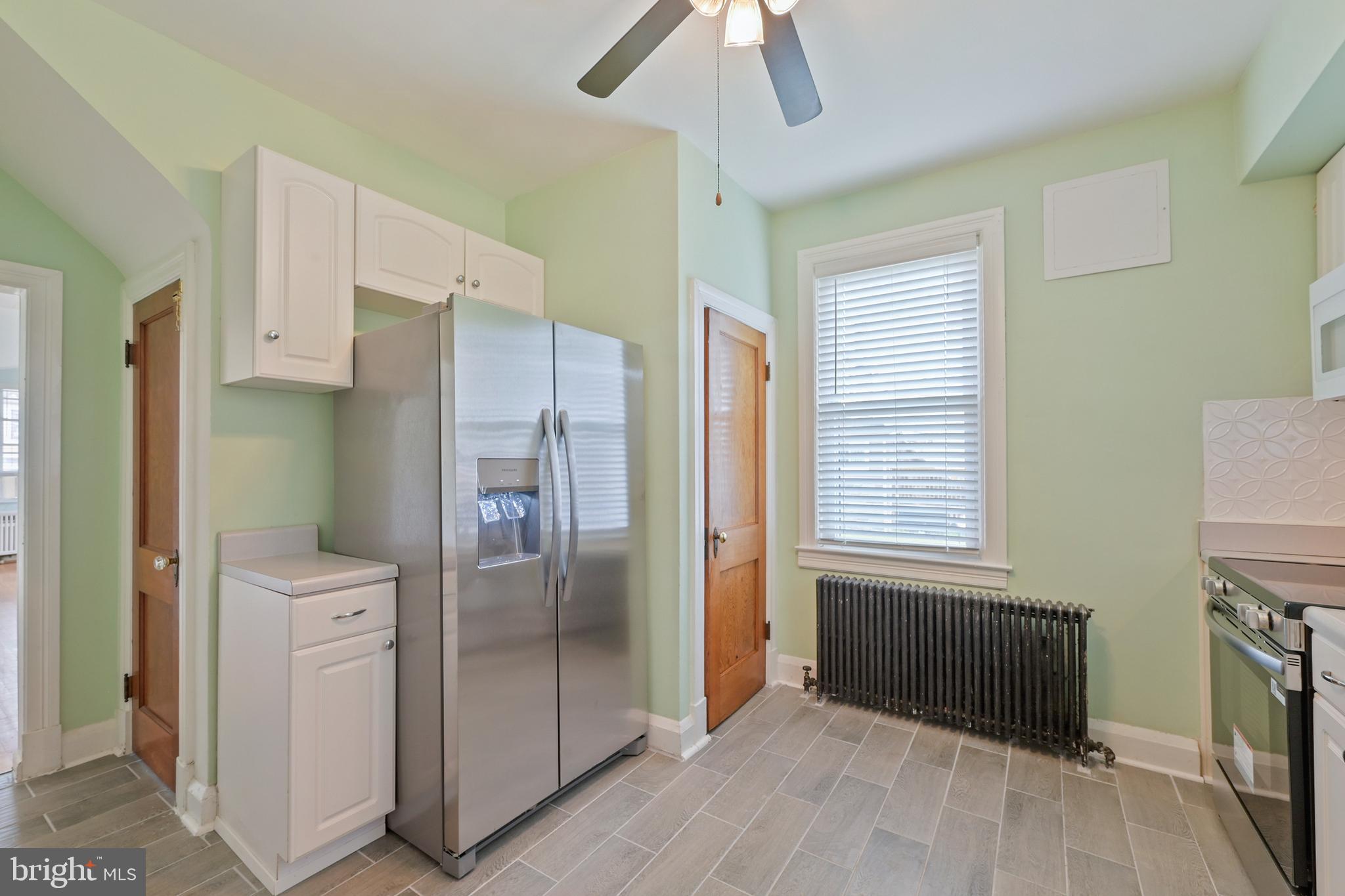 FAIRLAWN - Residential