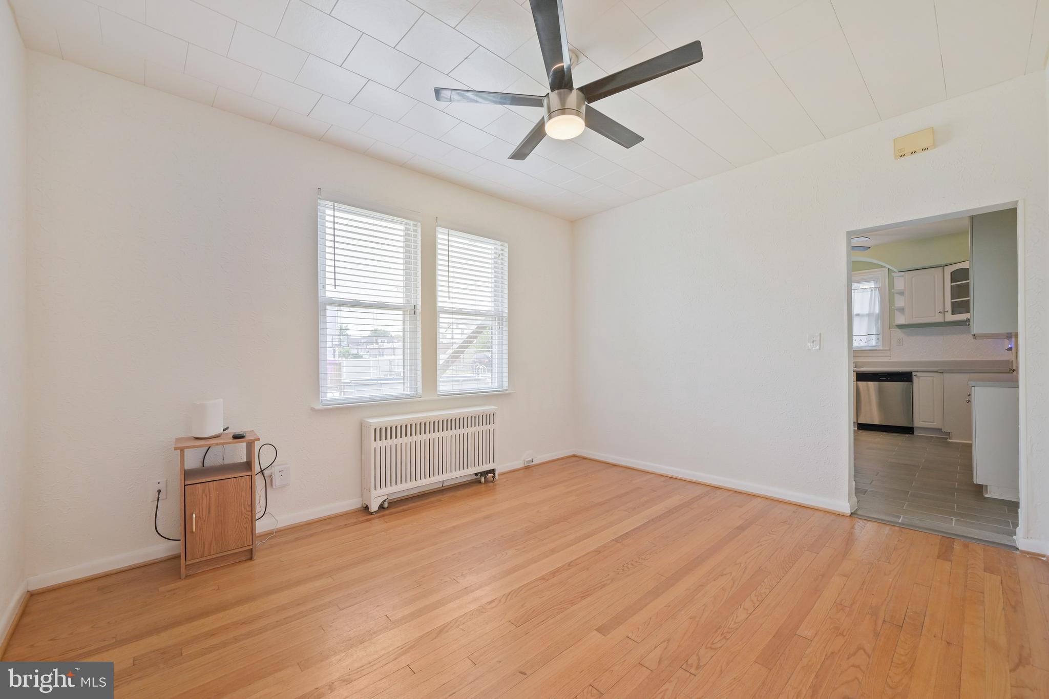 FAIRLAWN - Residential