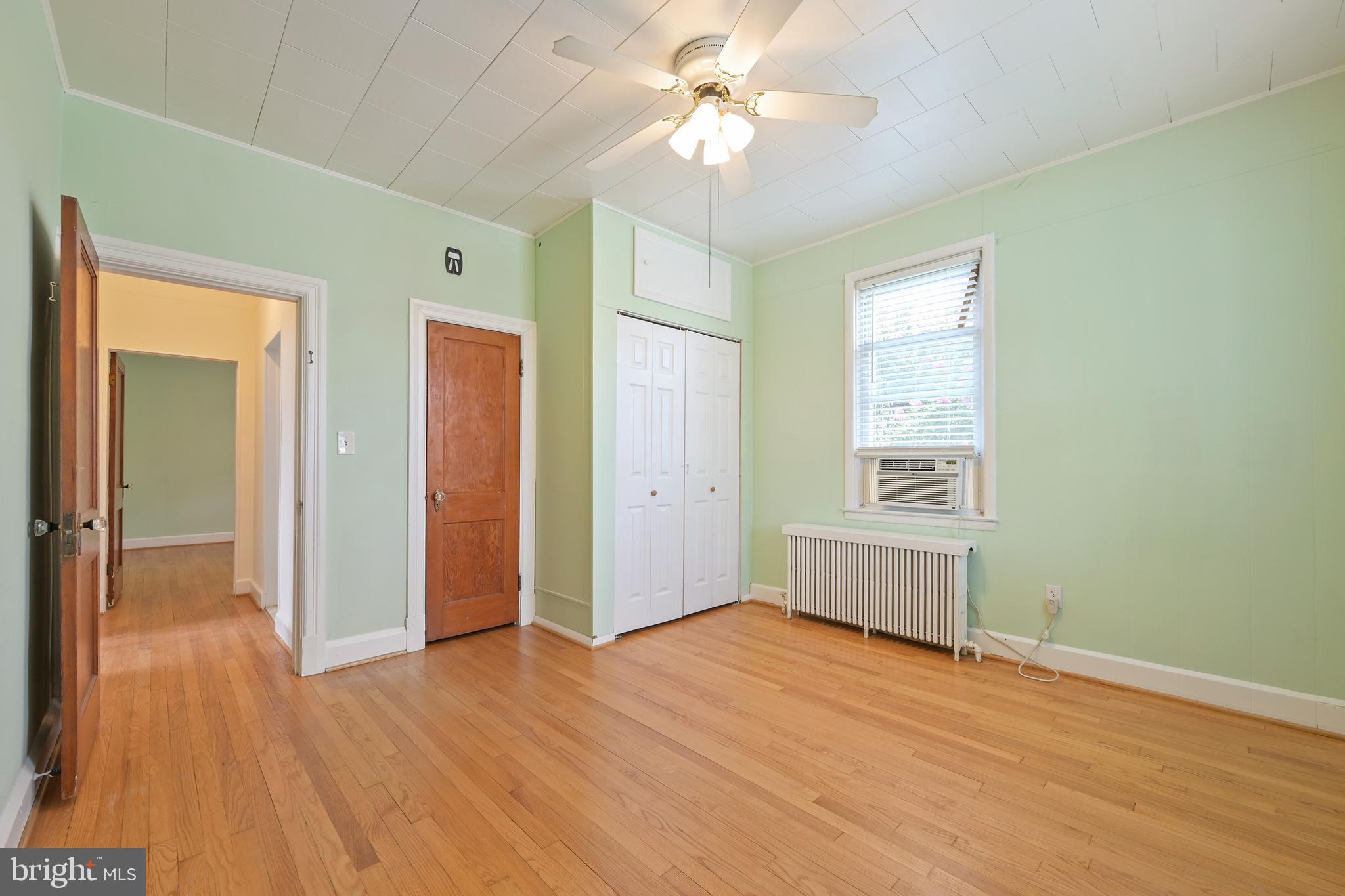 FAIRLAWN - Residential