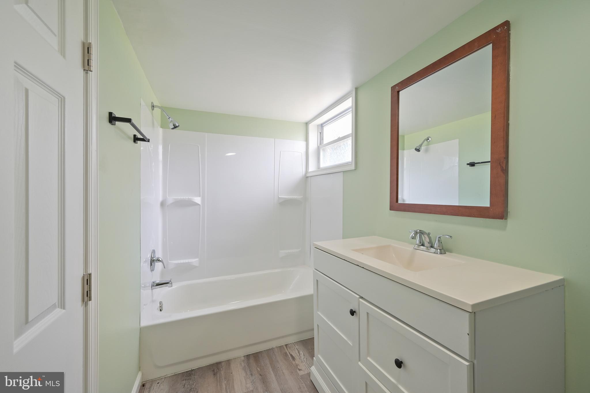 FAIRLAWN - Residential
