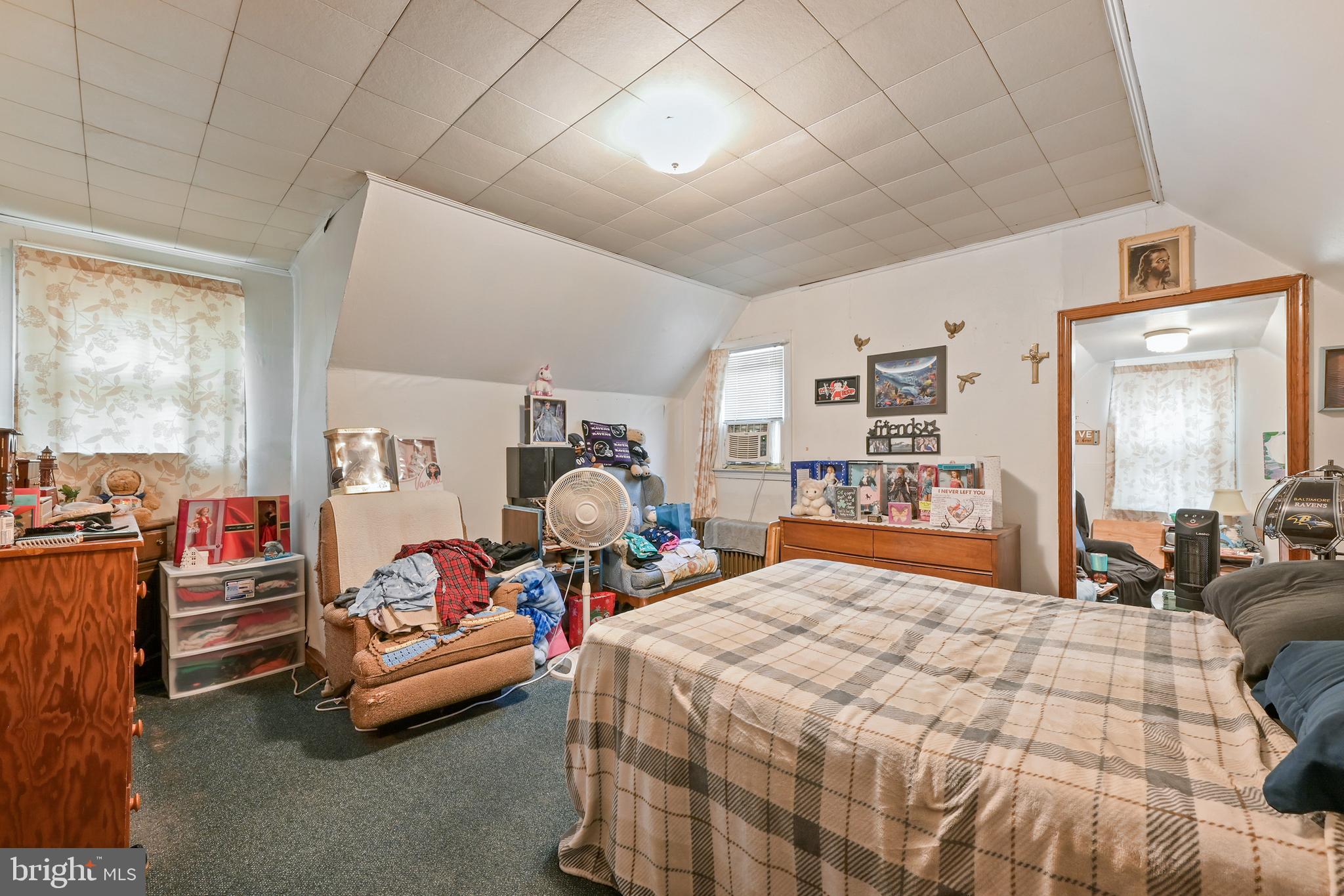 FAIRLAWN - Residential