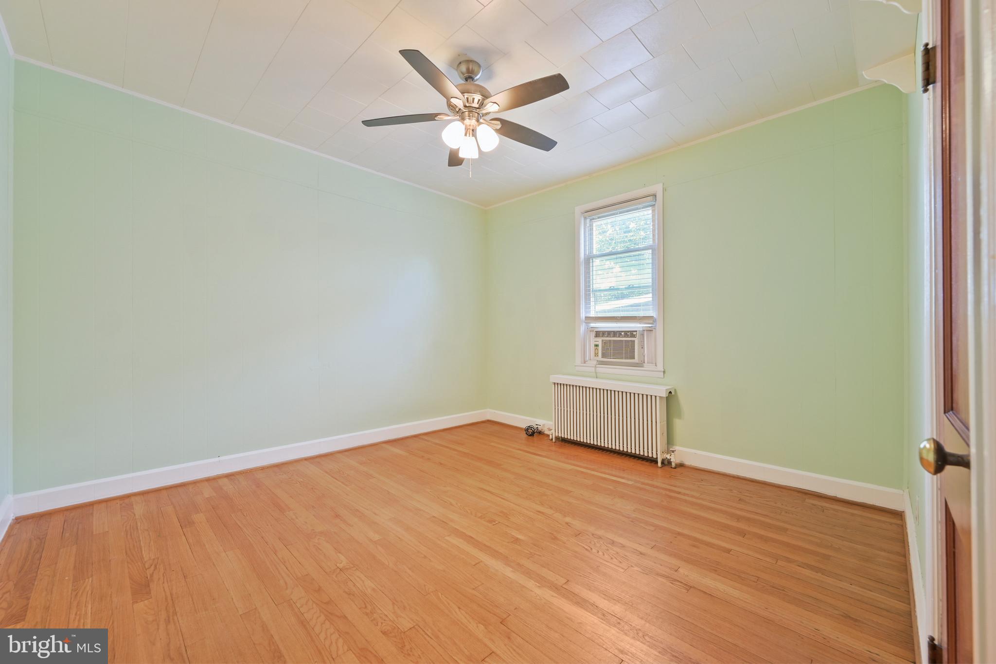 FAIRLAWN - Residential