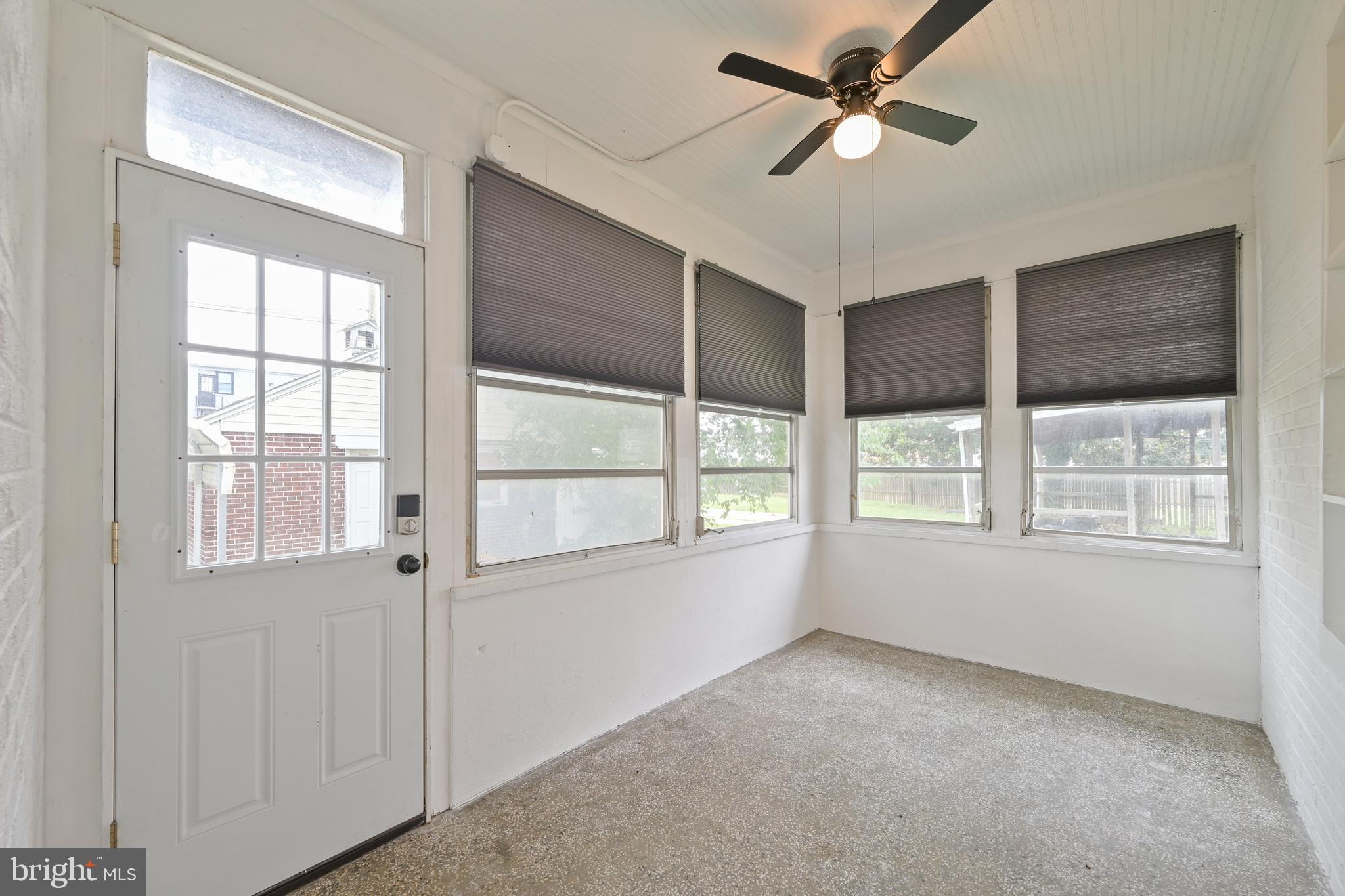 FAIRLAWN - Residential