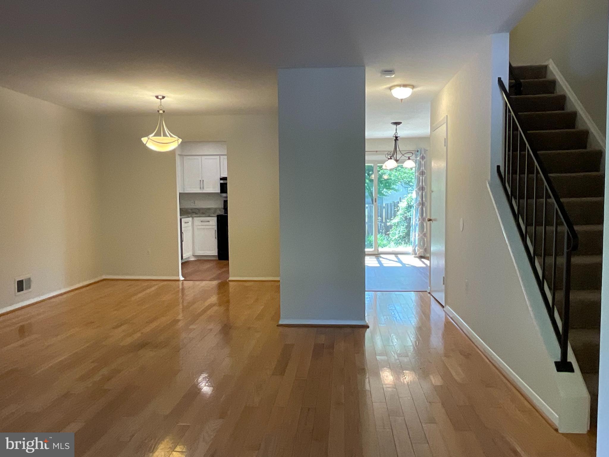 VILLAGE OAKS - Residential Lease