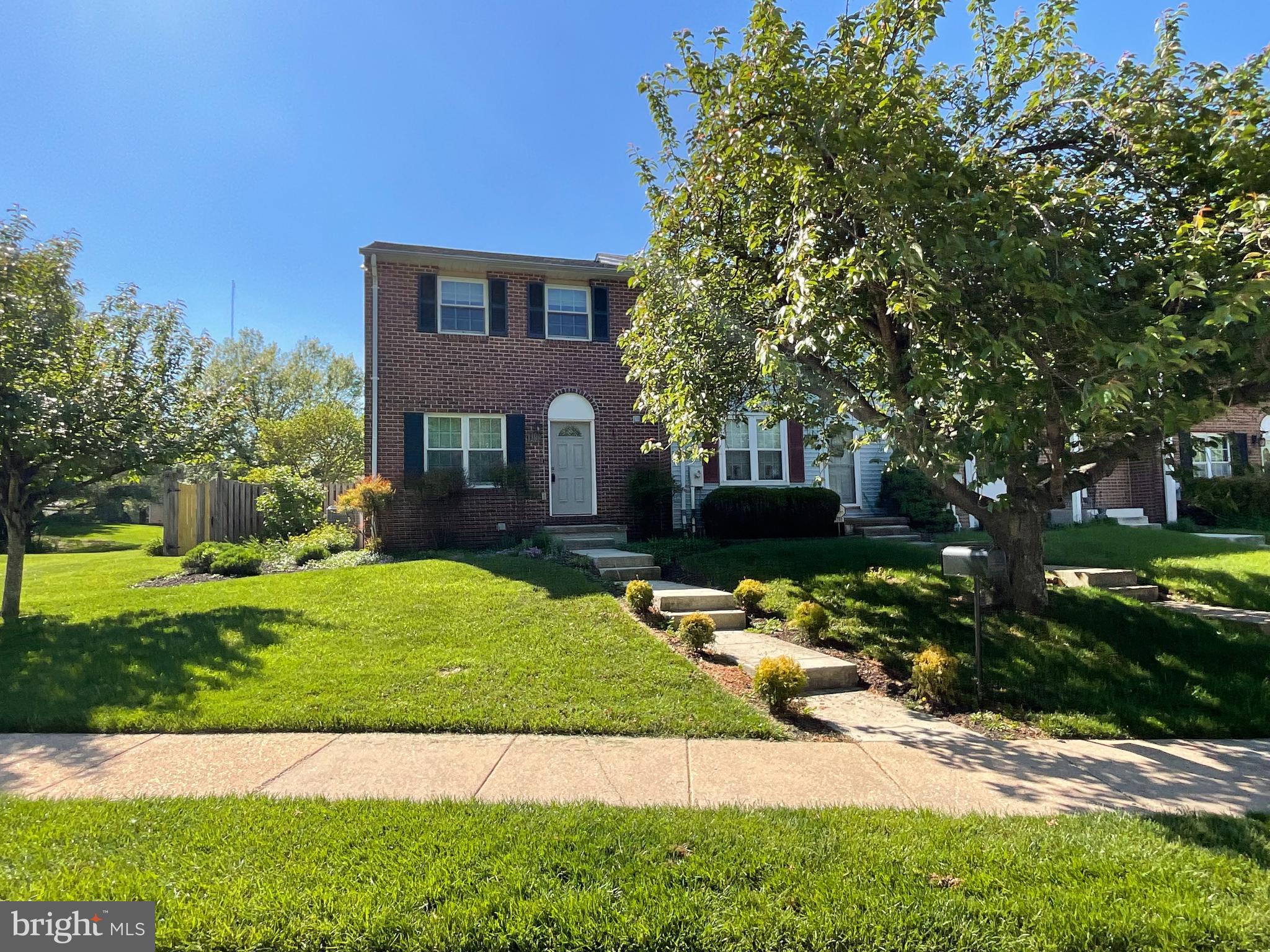 VILLAGE OAKS - Residential Lease