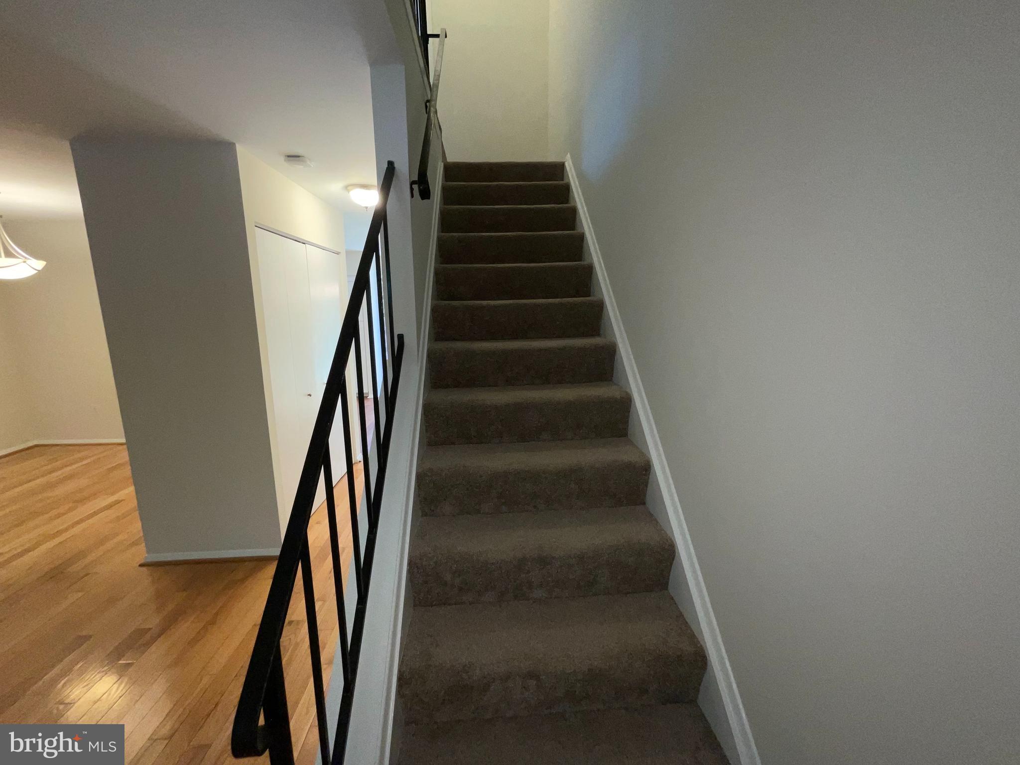 VILLAGE OAKS - Residential Lease