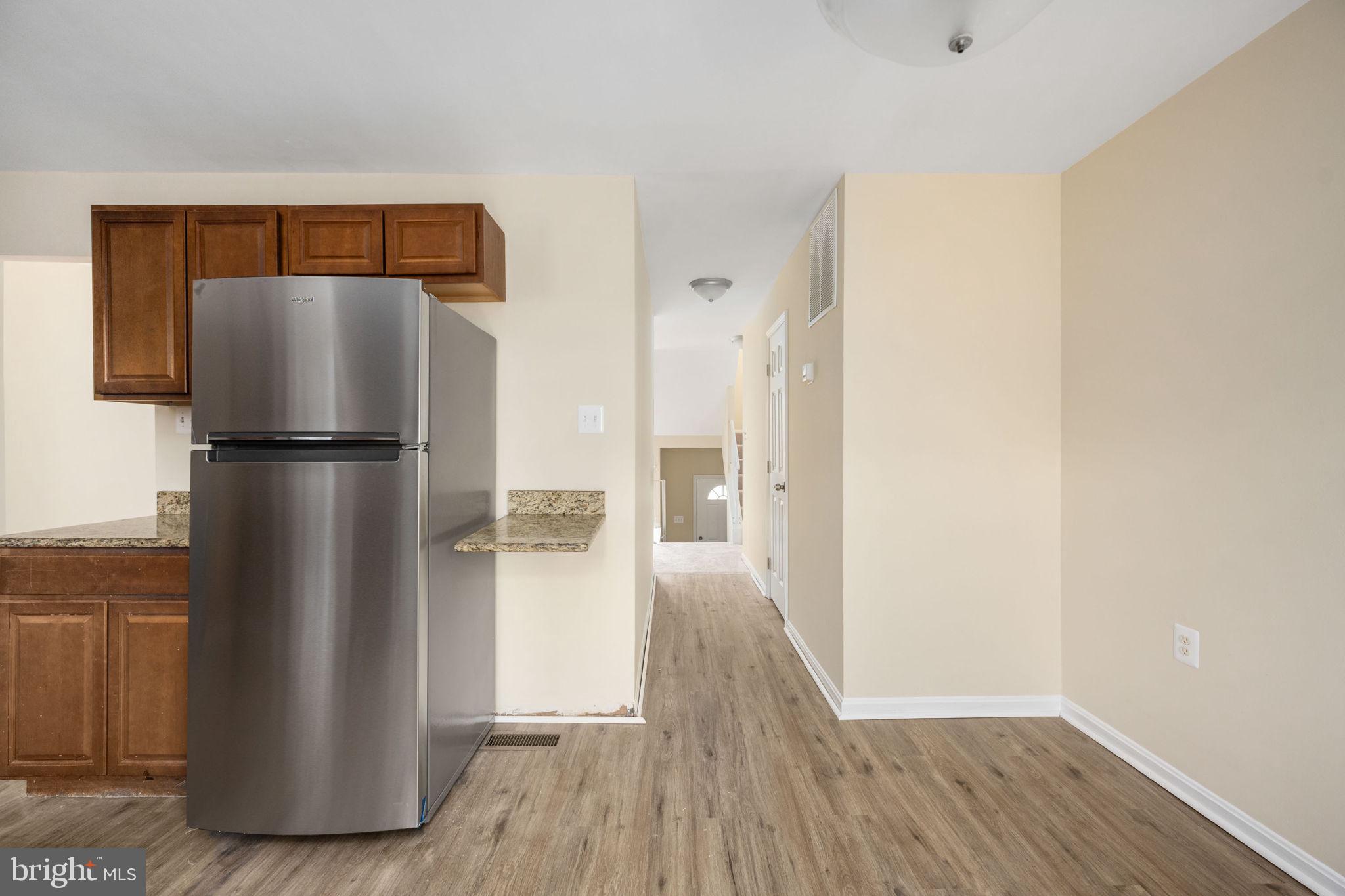 LAKE RIDGE - Residential