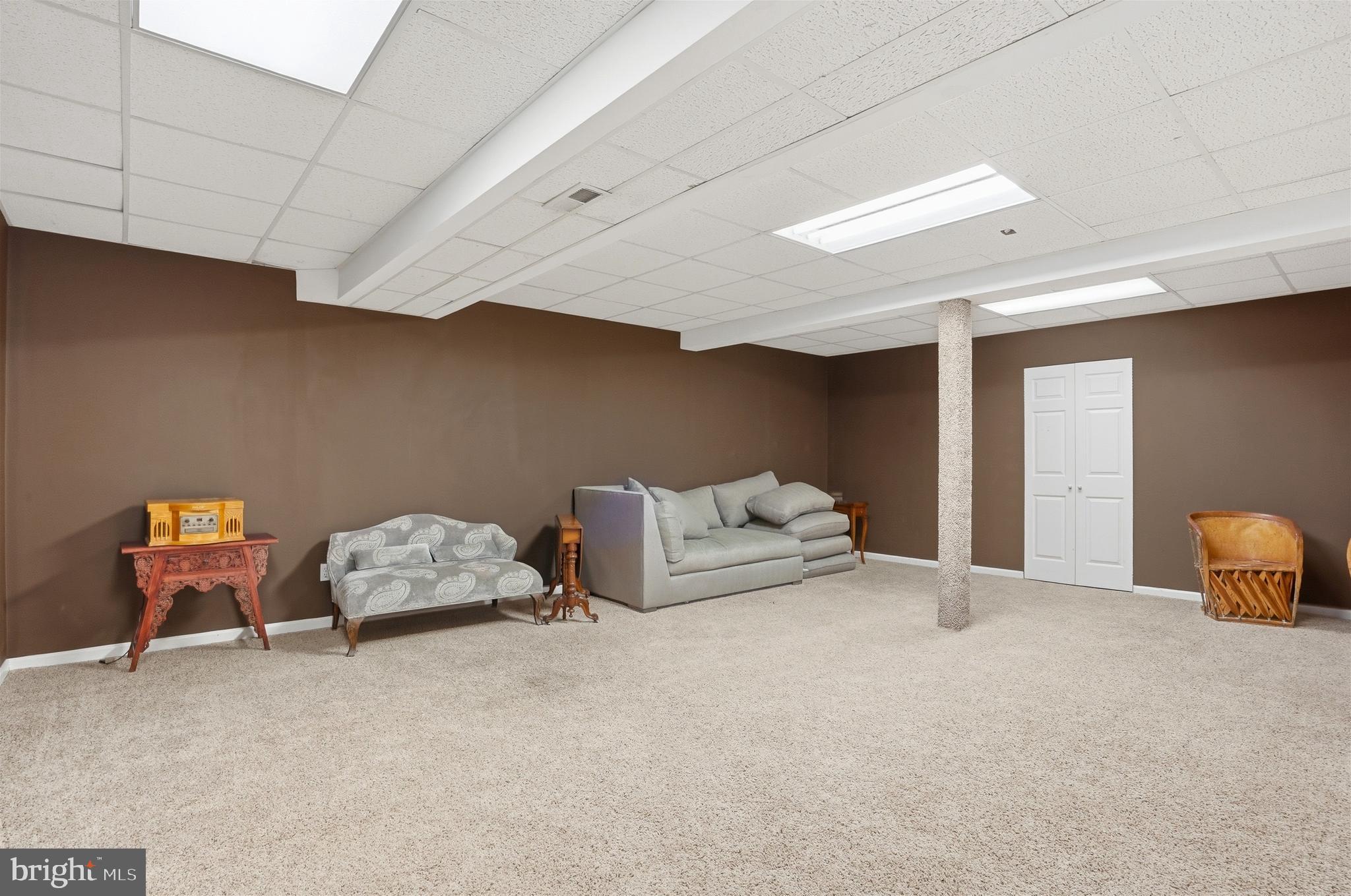 HILLS AT NORTHAMPT - Residential