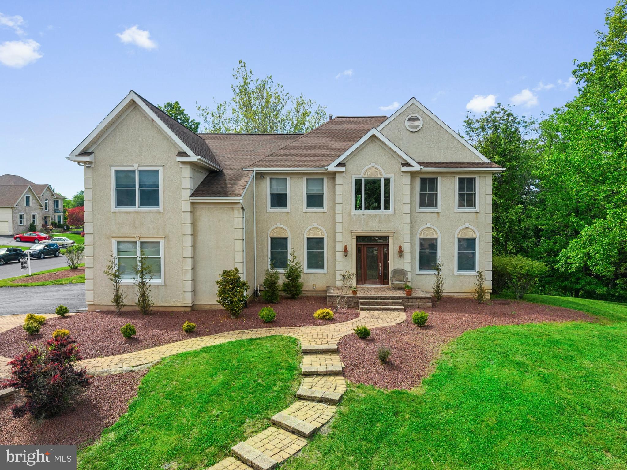 HILLS AT NORTHAMPT - Residential