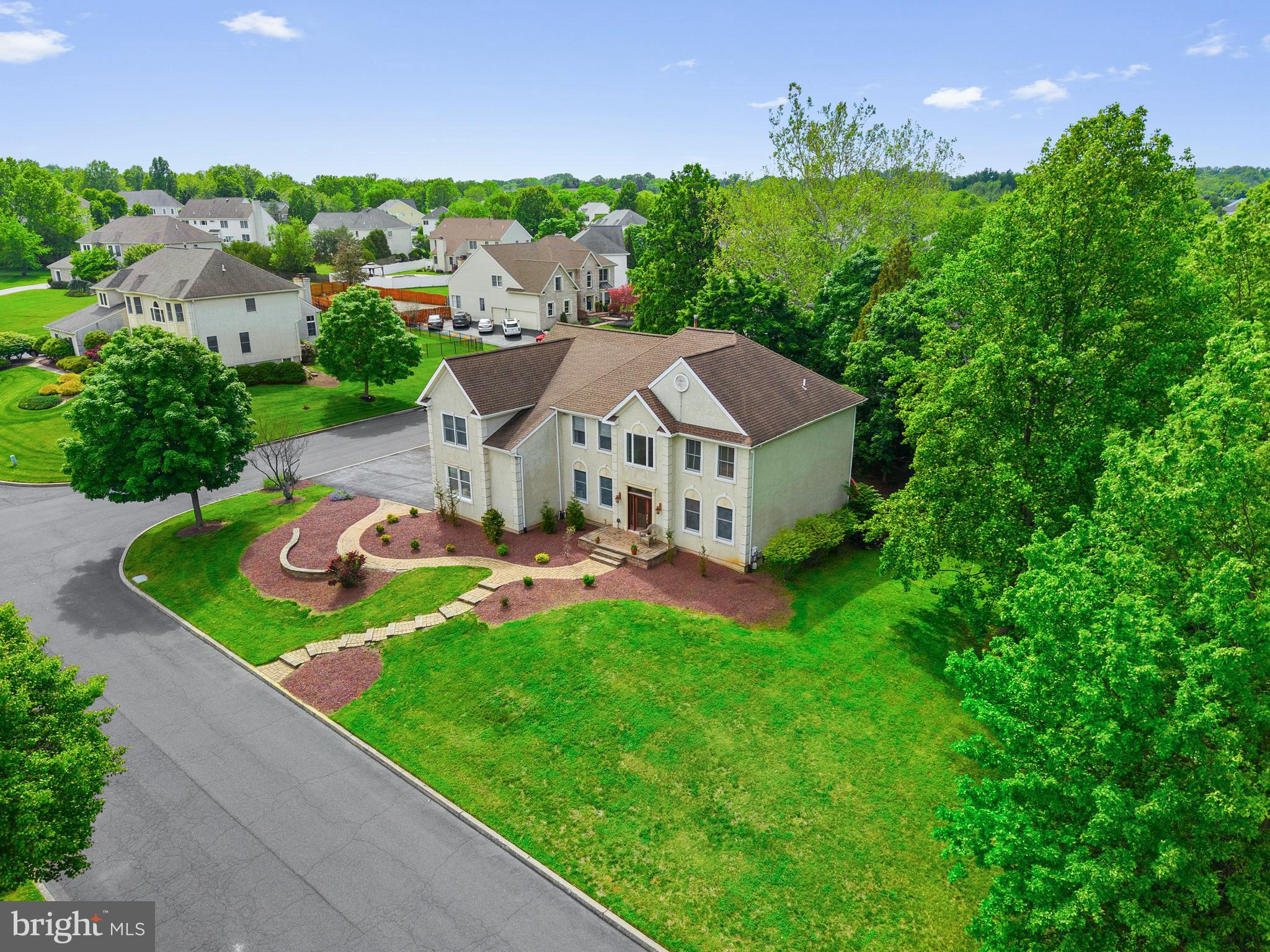 HILLS AT NORTHAMPT - Residential