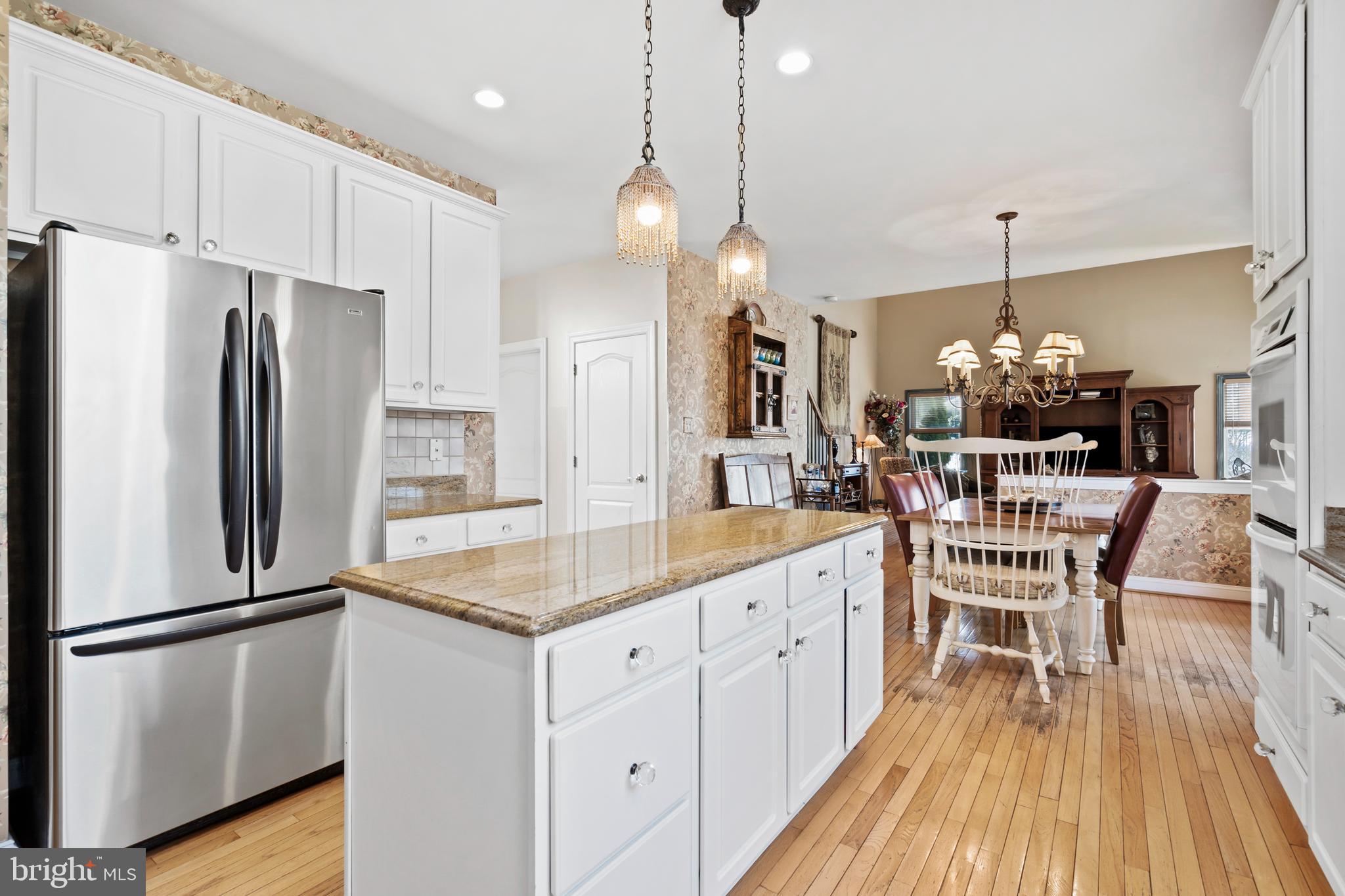 HILLS AT NORTHAMPT - Residential