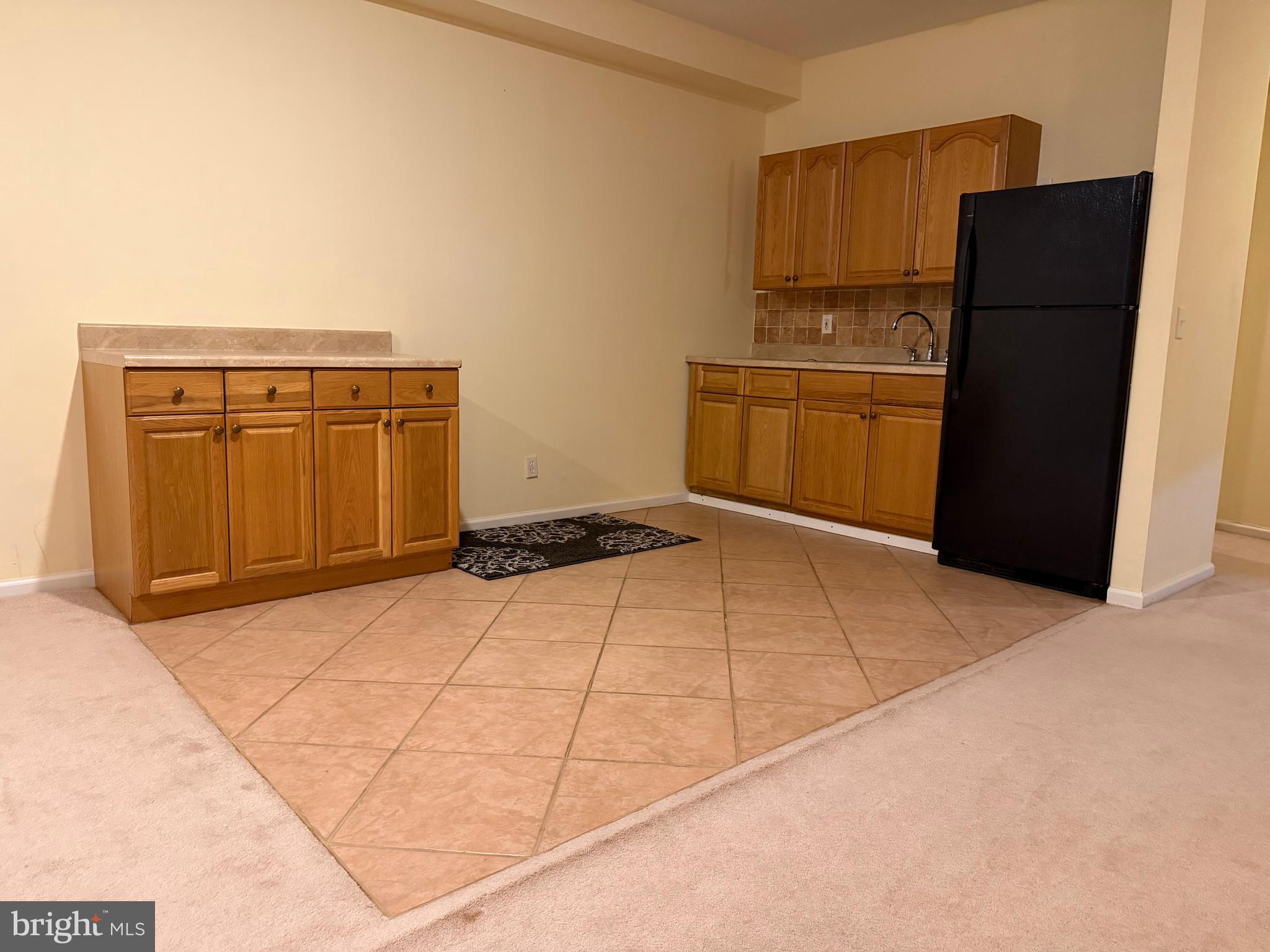 BREYER COURT - Residential