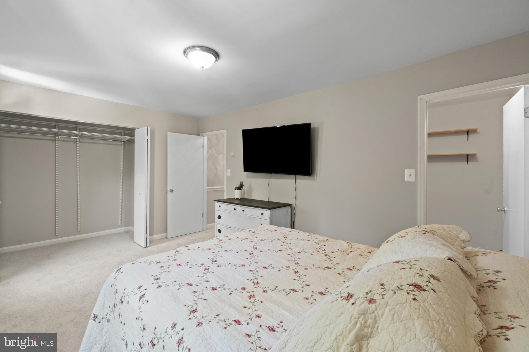 TIMBERBROOKE - Residential