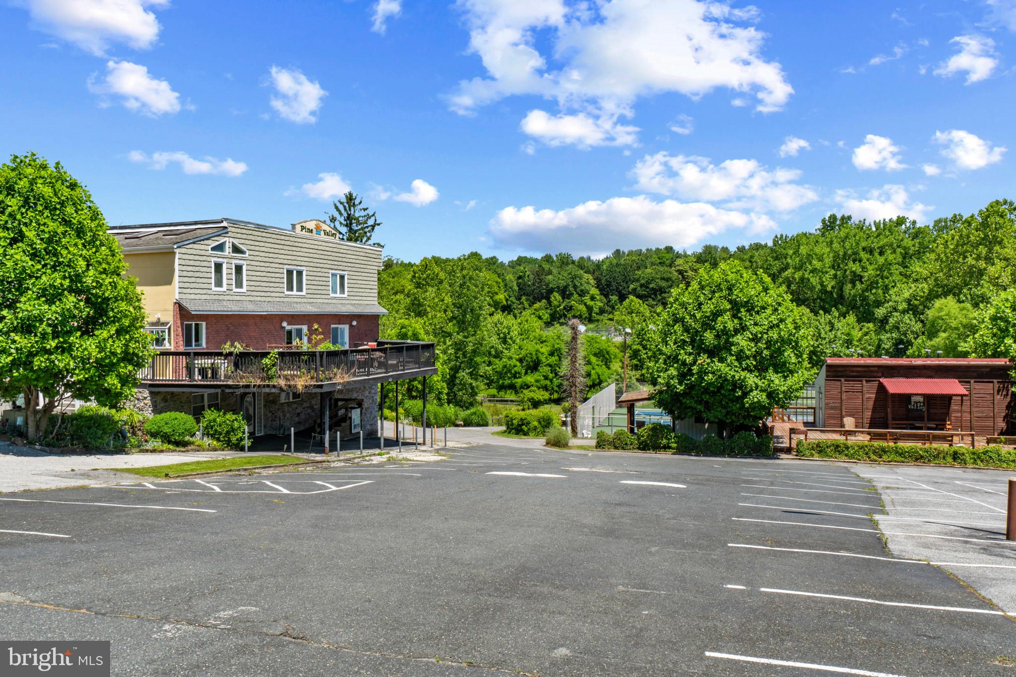 TIMBERBROOKE - Residential