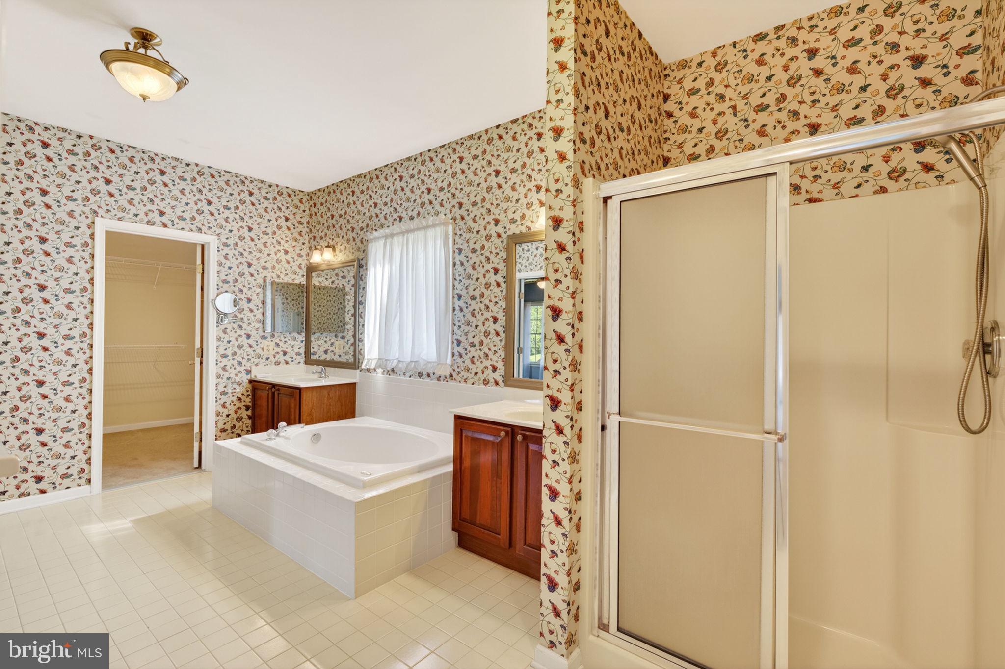 WATERS EDGE - Residential