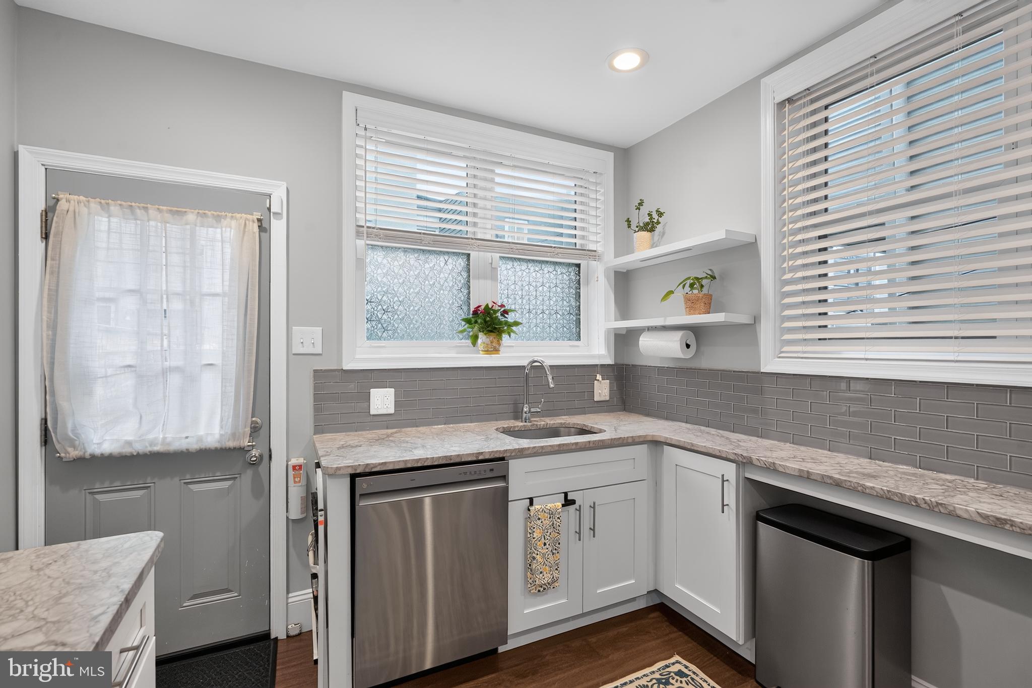 EAST PASSYUNK CROSSING - Residential