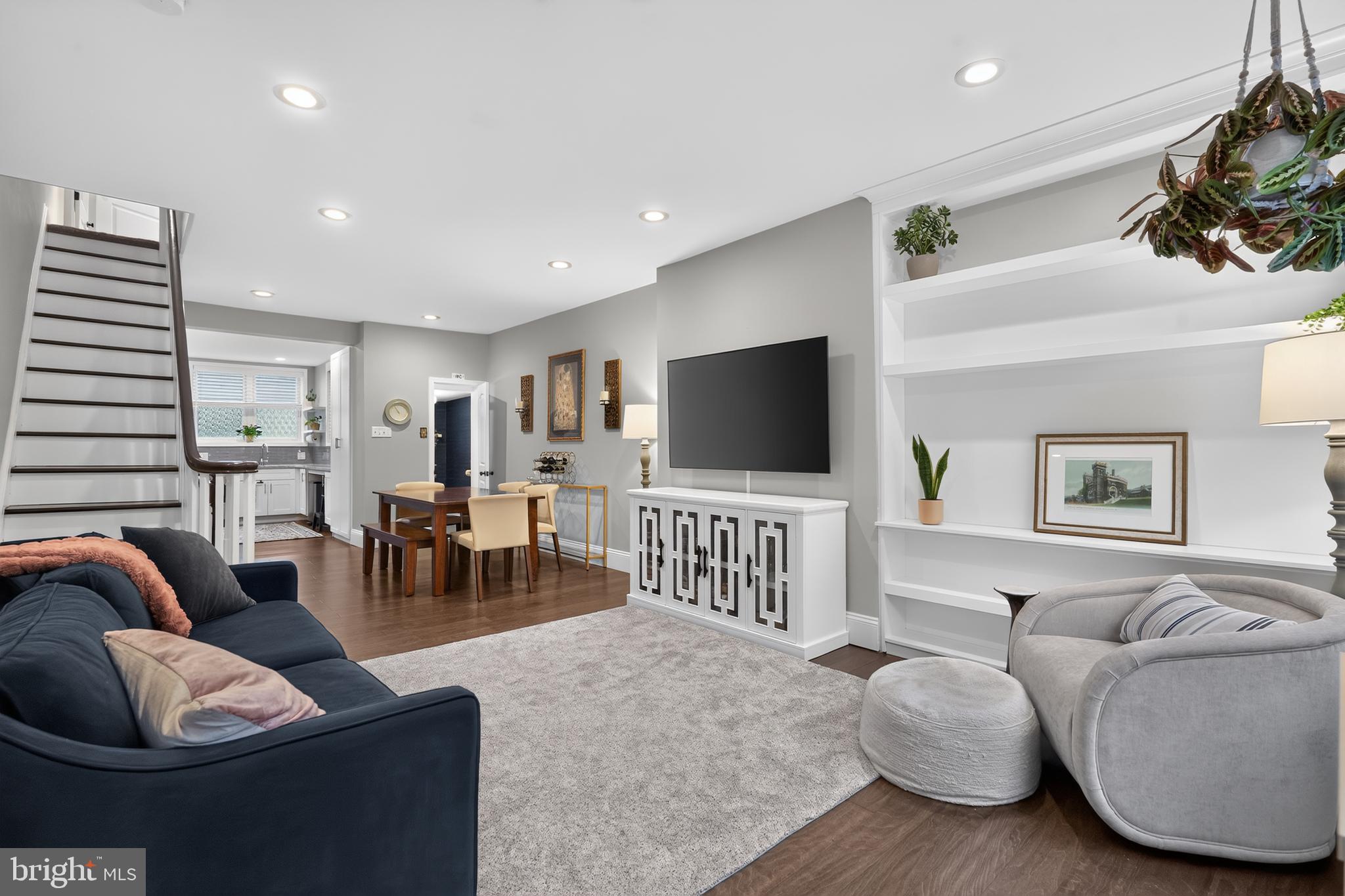 EAST PASSYUNK CROSSING - Residential