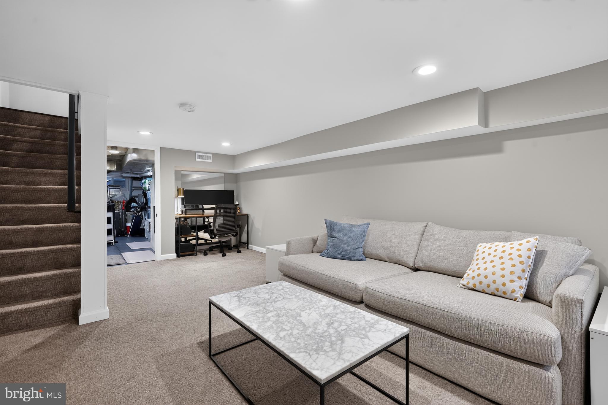 EAST PASSYUNK CROSSING - Residential