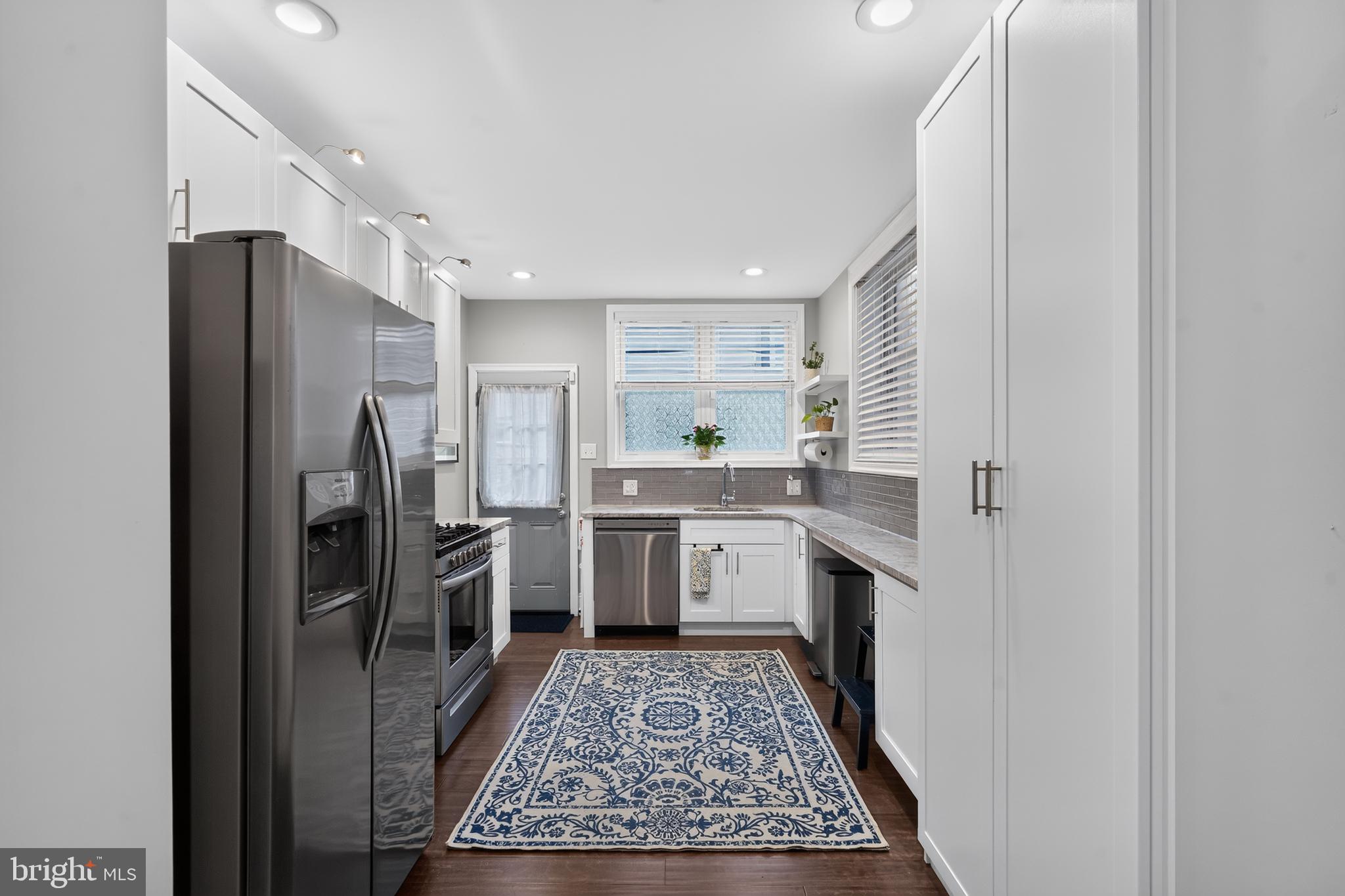 EAST PASSYUNK CROSSING - Residential