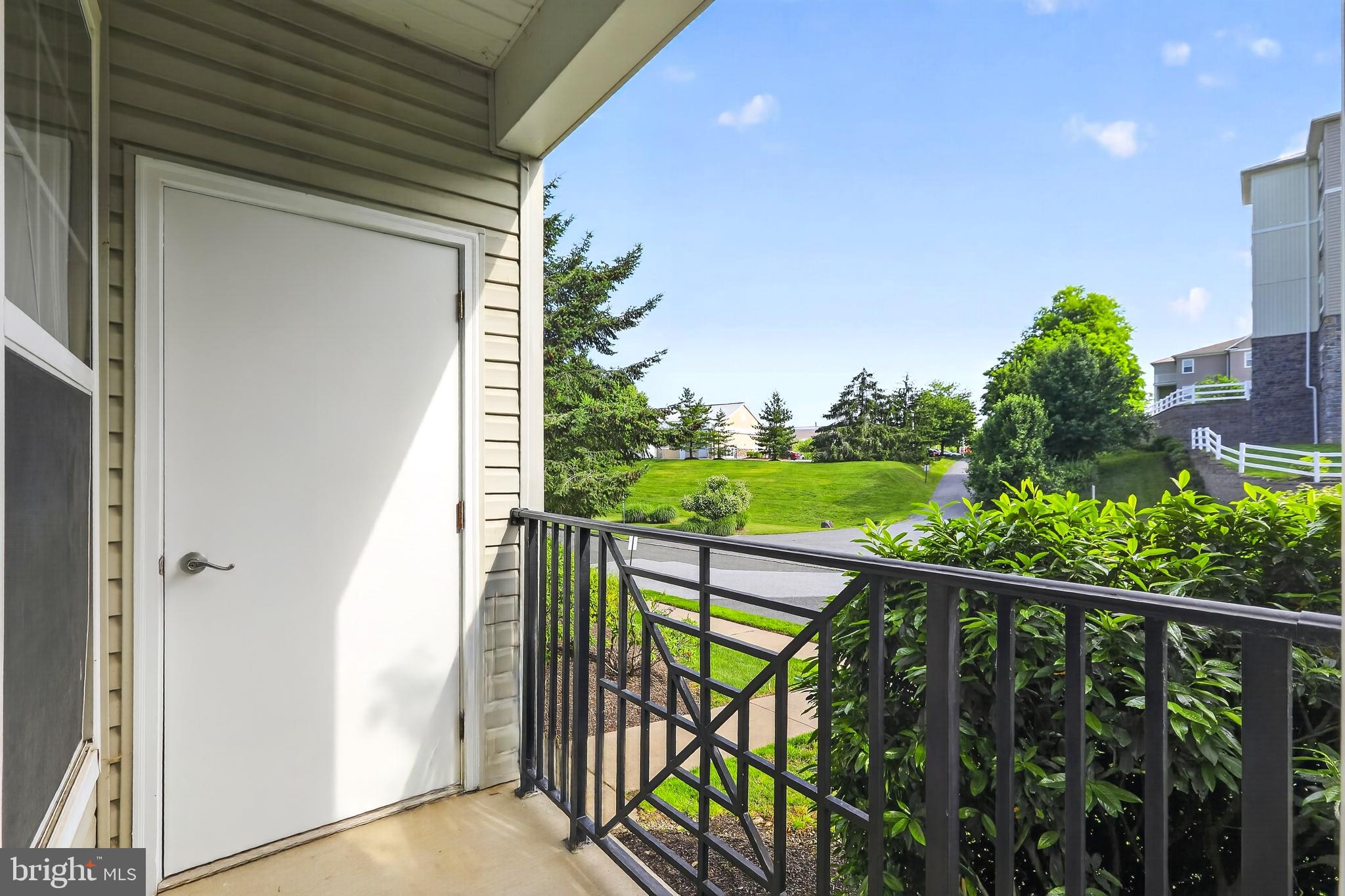 THE HOLLOW AT FOX VA - Residential