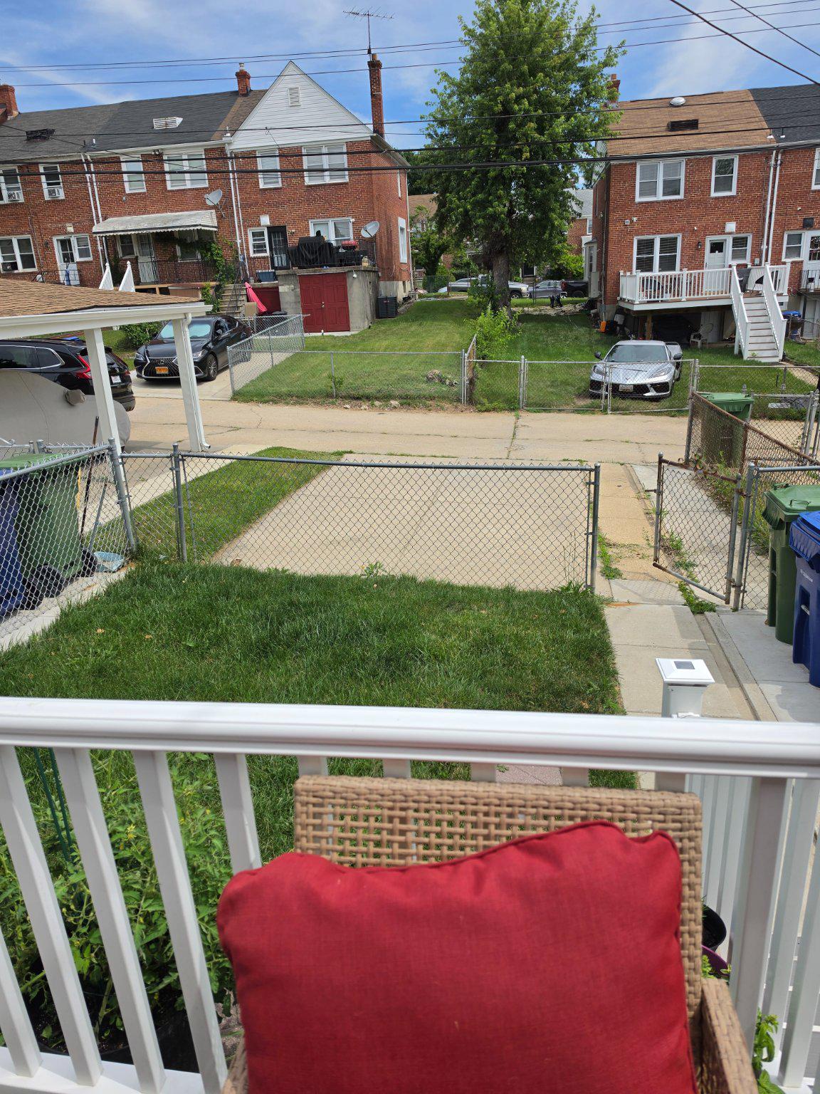 IDLEWOOD - Residential