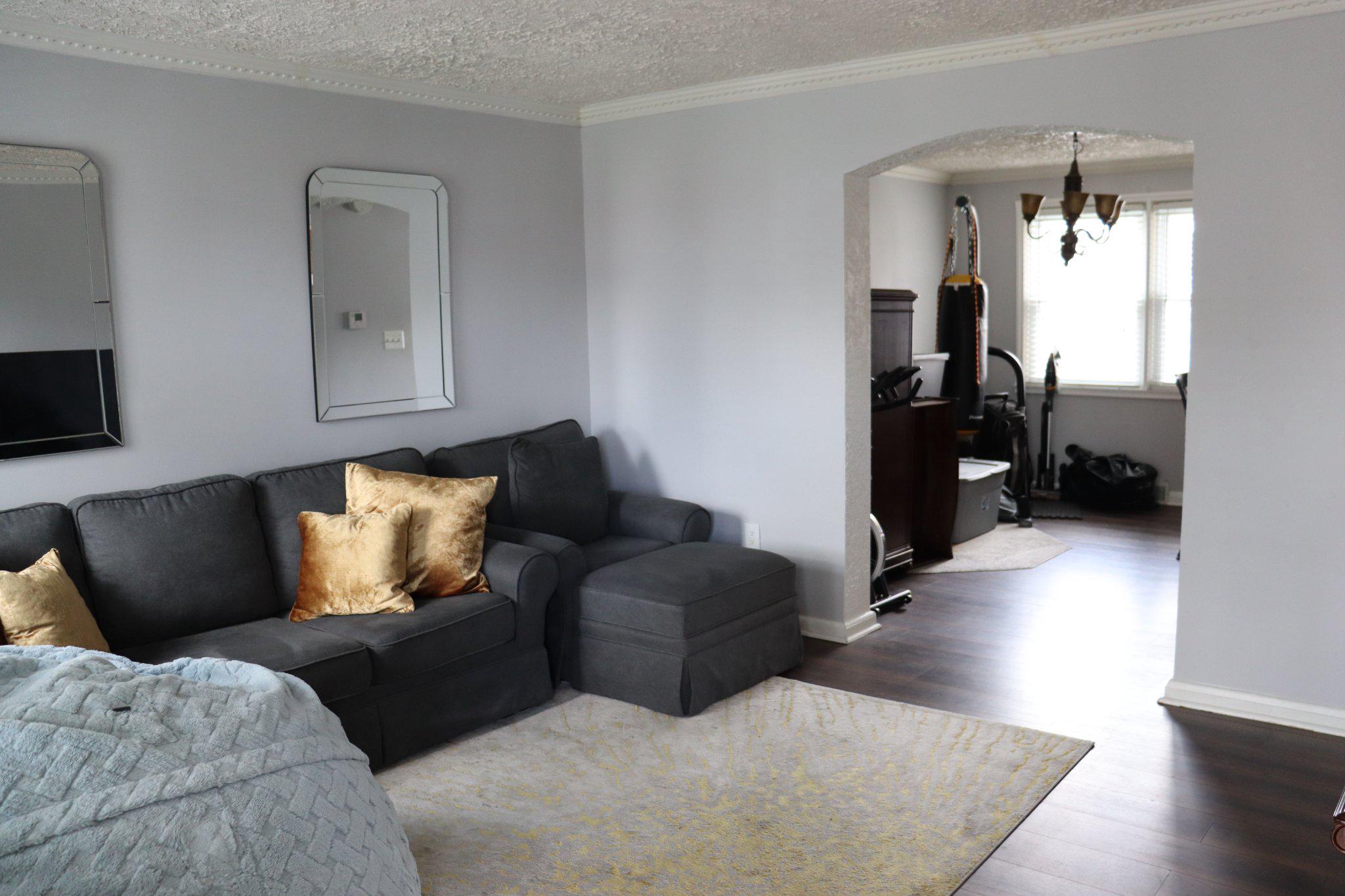 IDLEWOOD - Residential
