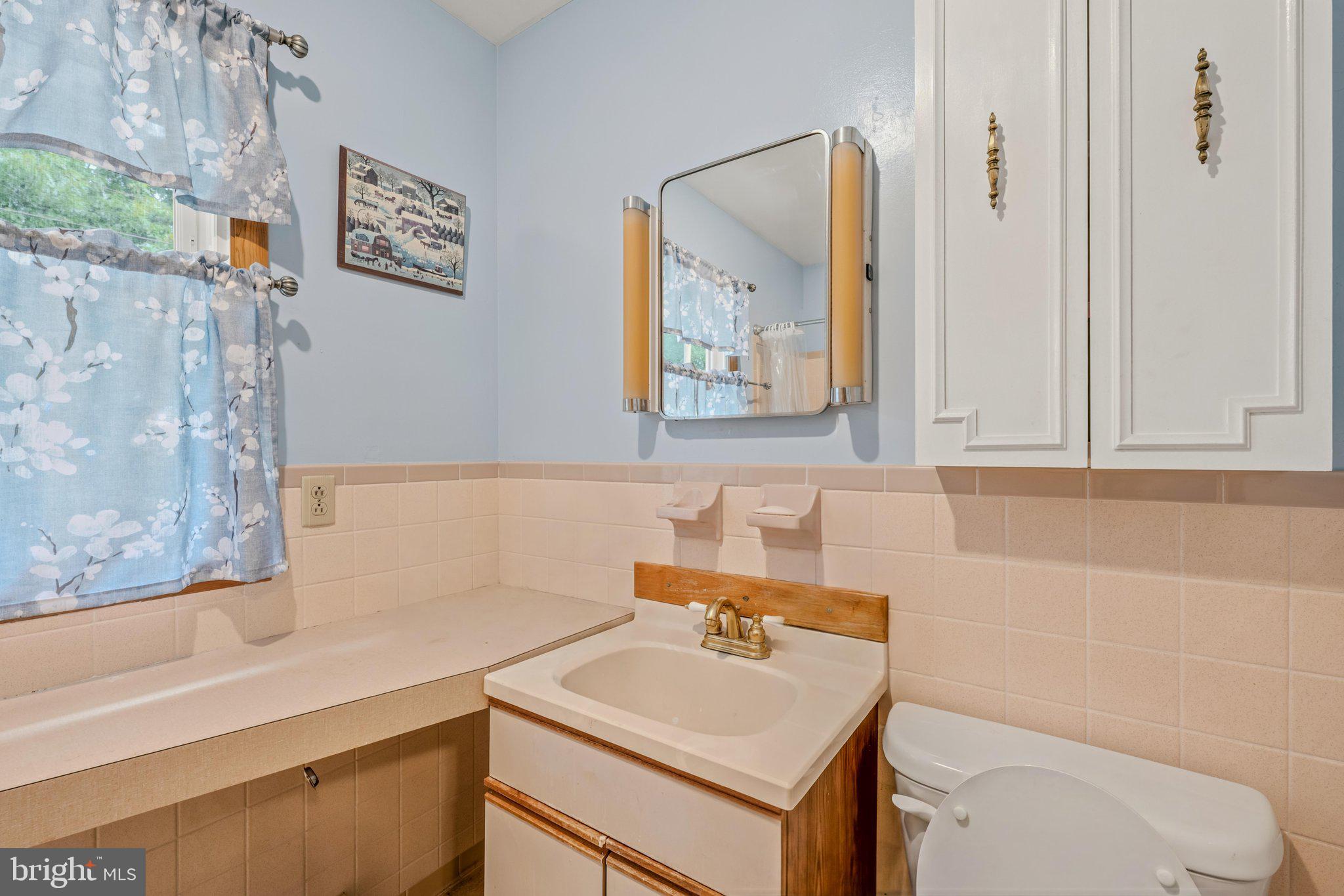 GROVE HEIGHTS - Residential