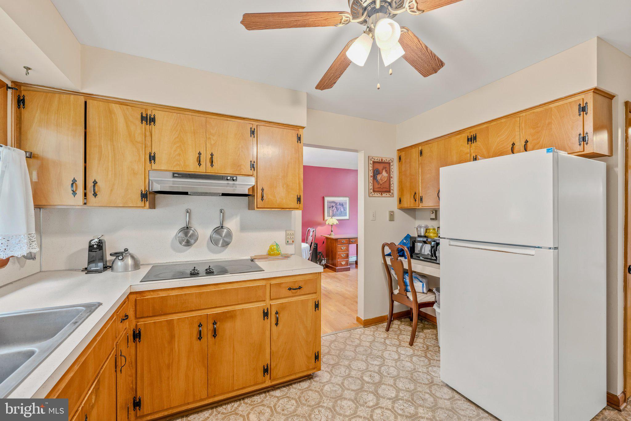 GROVE HEIGHTS - Residential