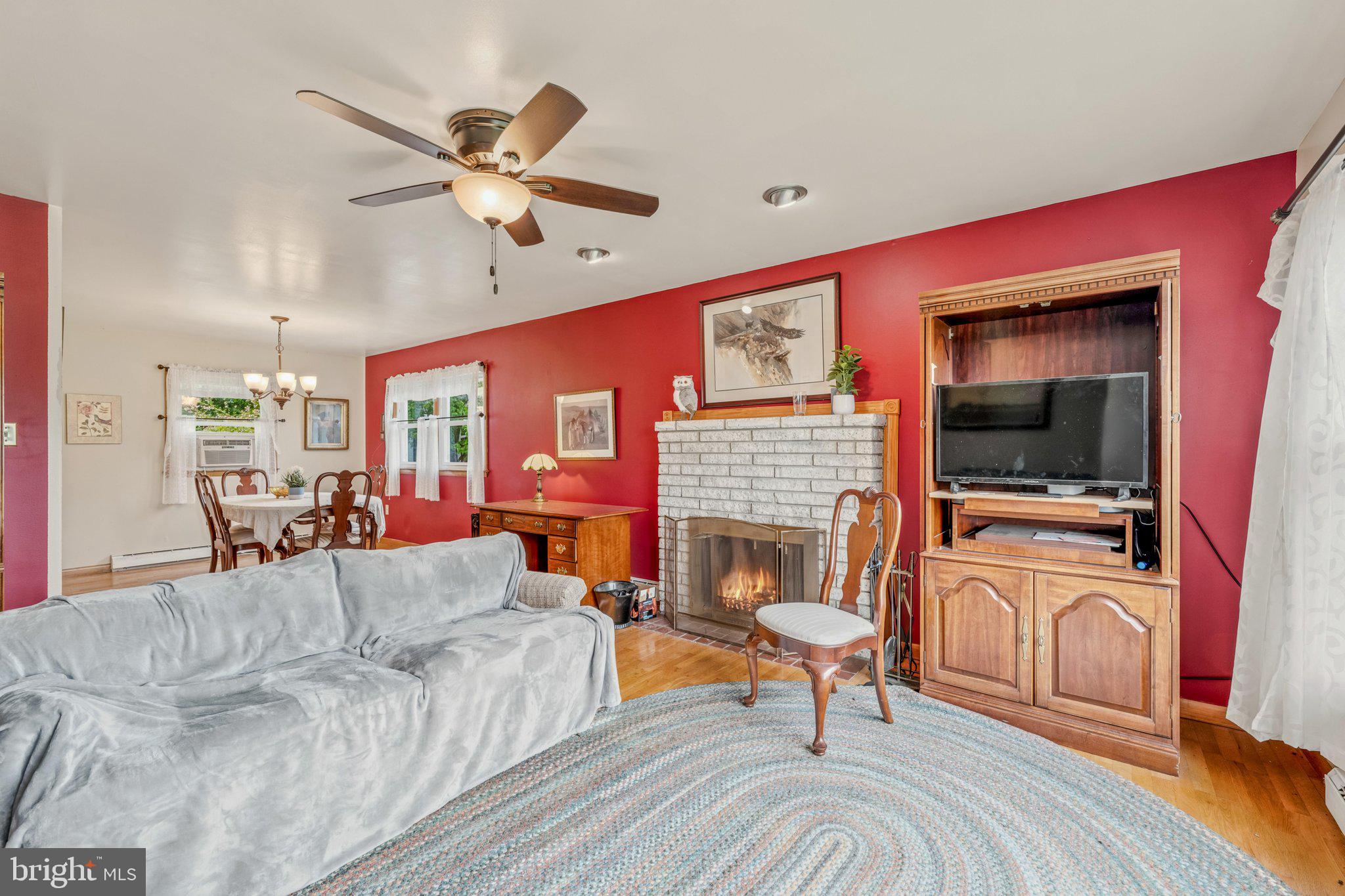 GROVE HEIGHTS - Residential